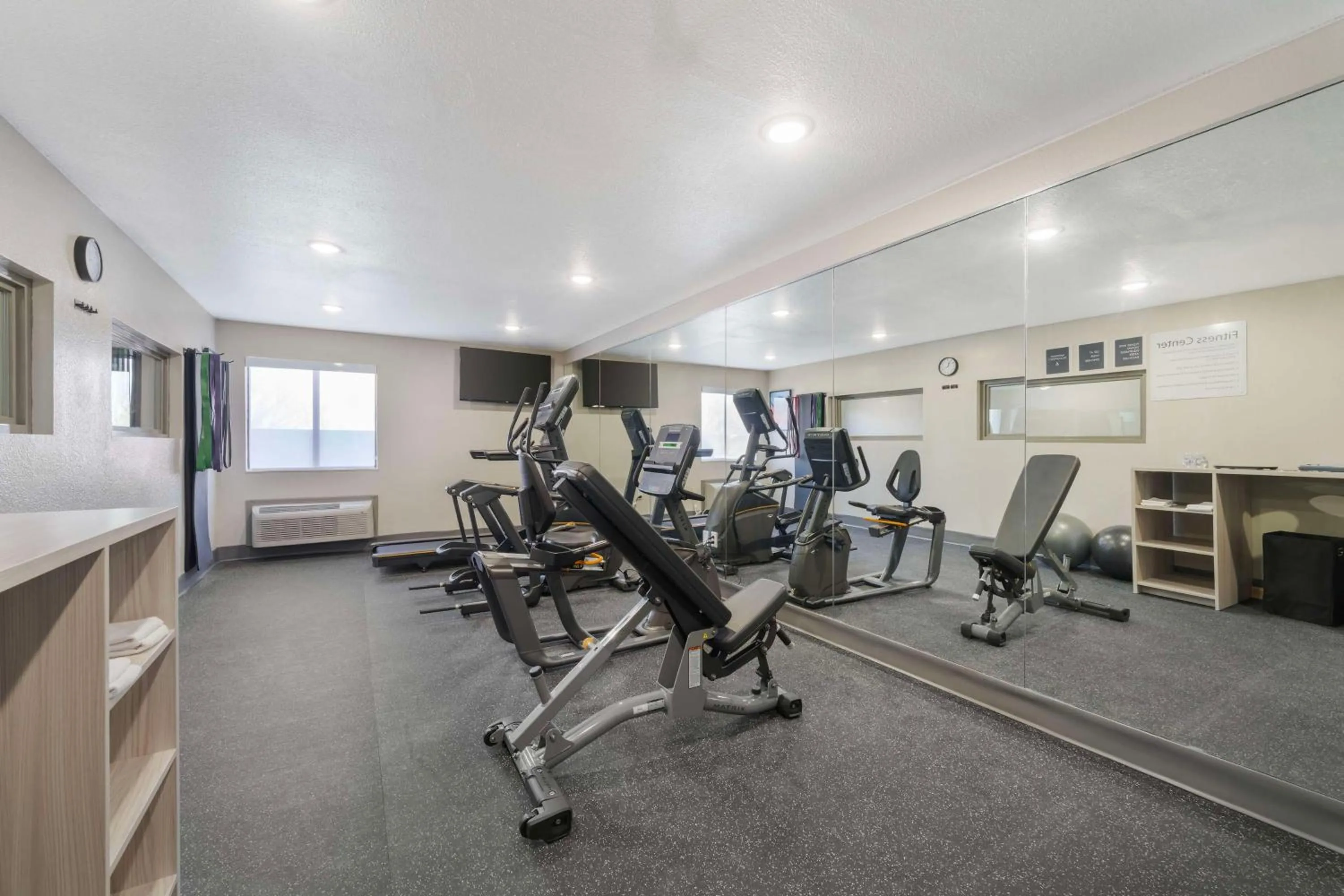 Fitness centre/facilities in Best Western Park City Wichita North