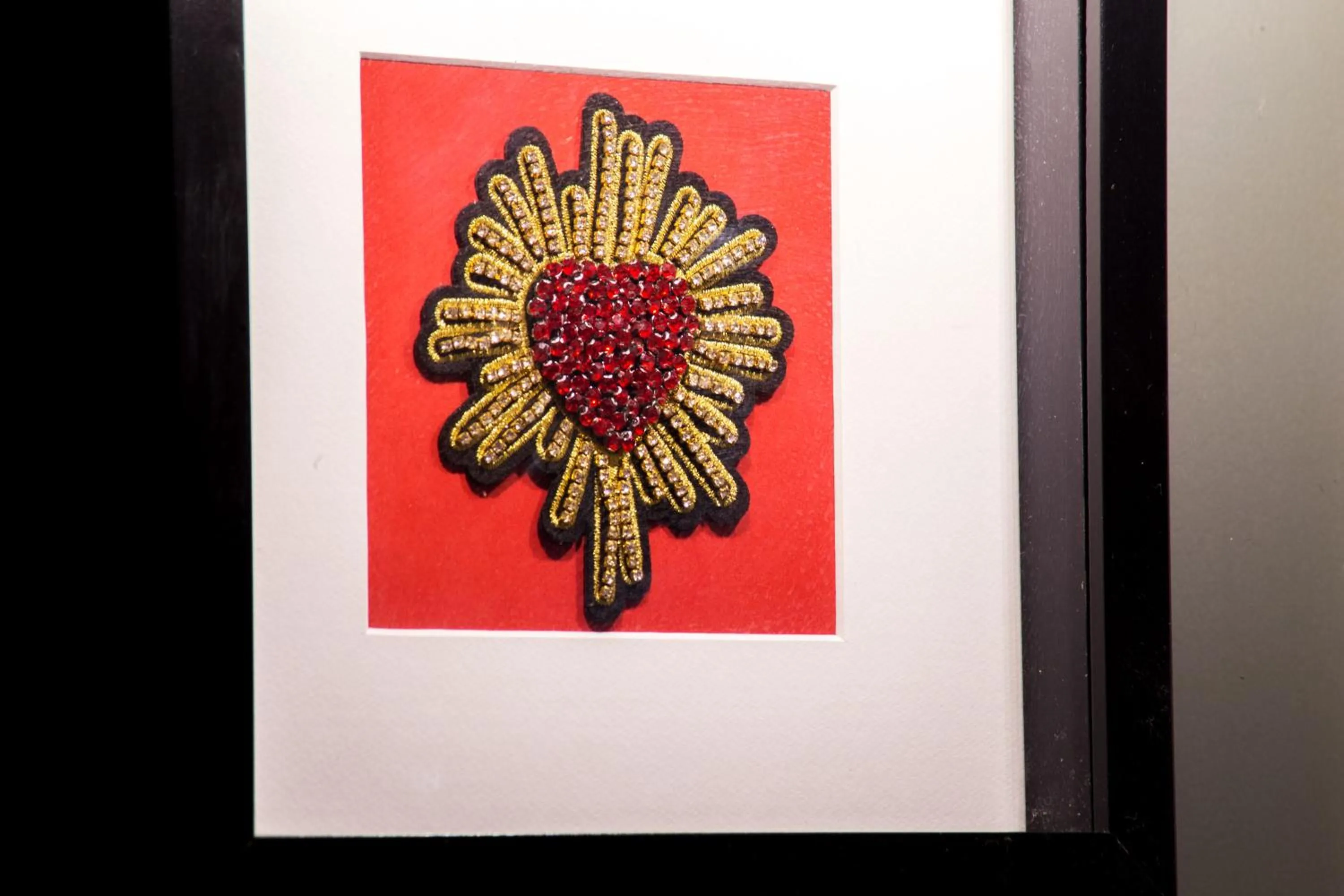 Decorative detail in Almaìt