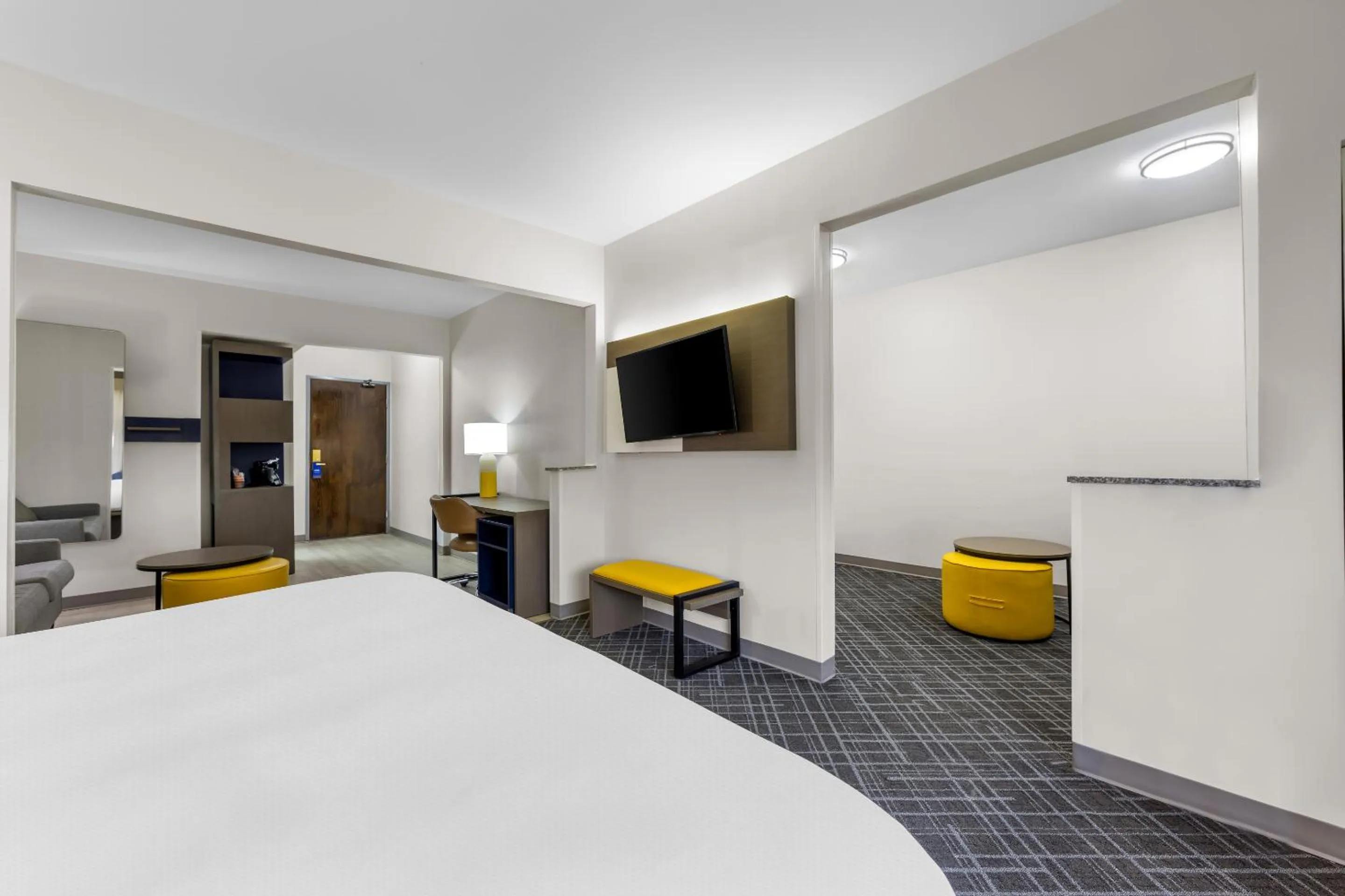 Bed in Comfort Suites London South