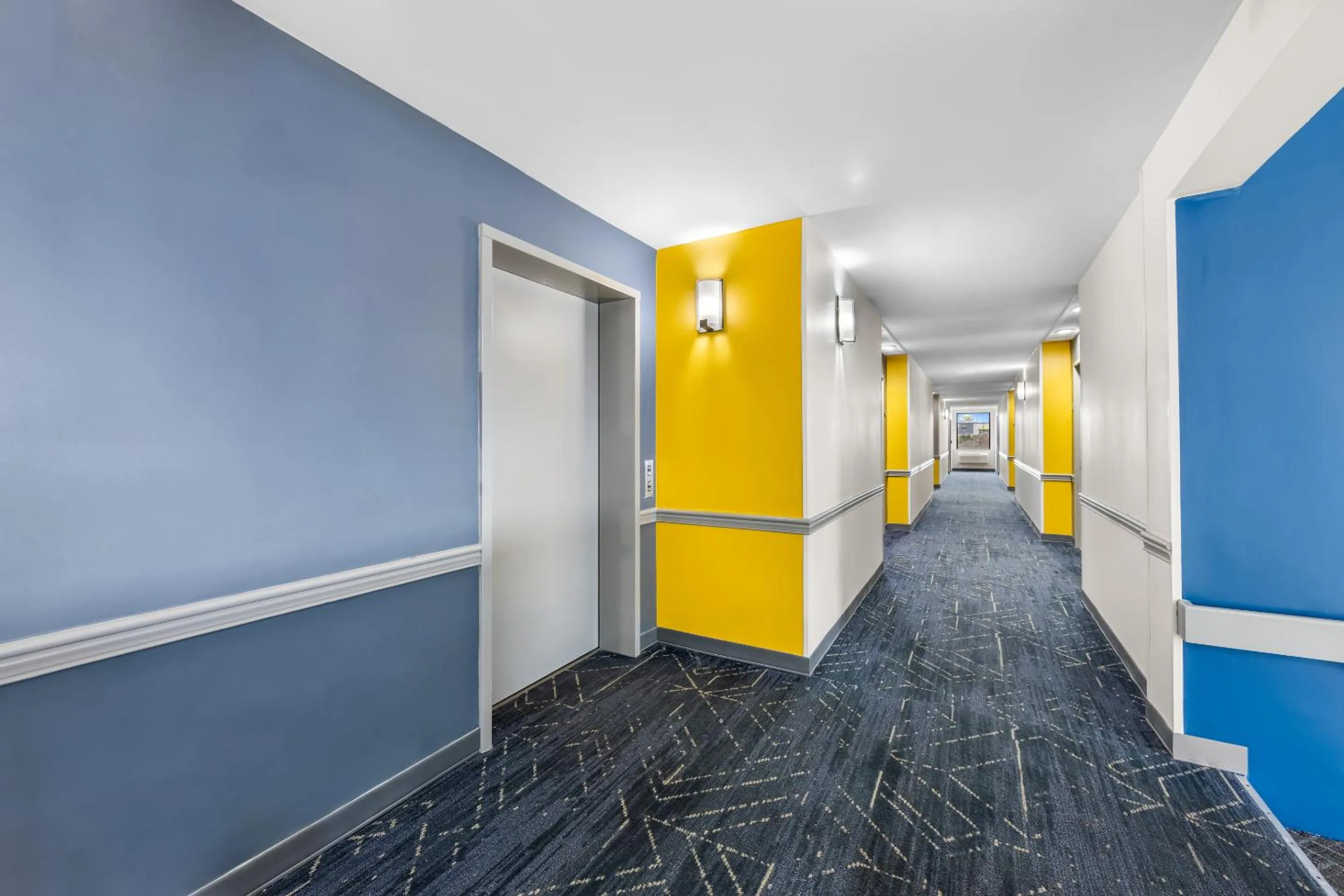 Property building in Comfort Suites London South