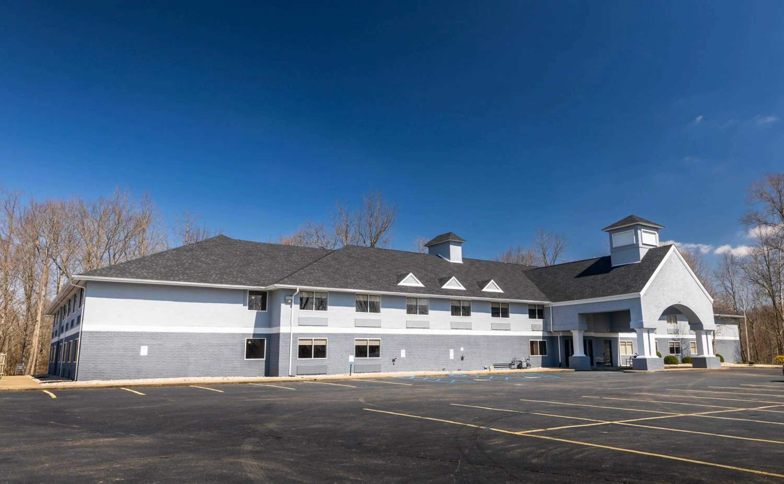 Property building in Quality Inn Carrollton