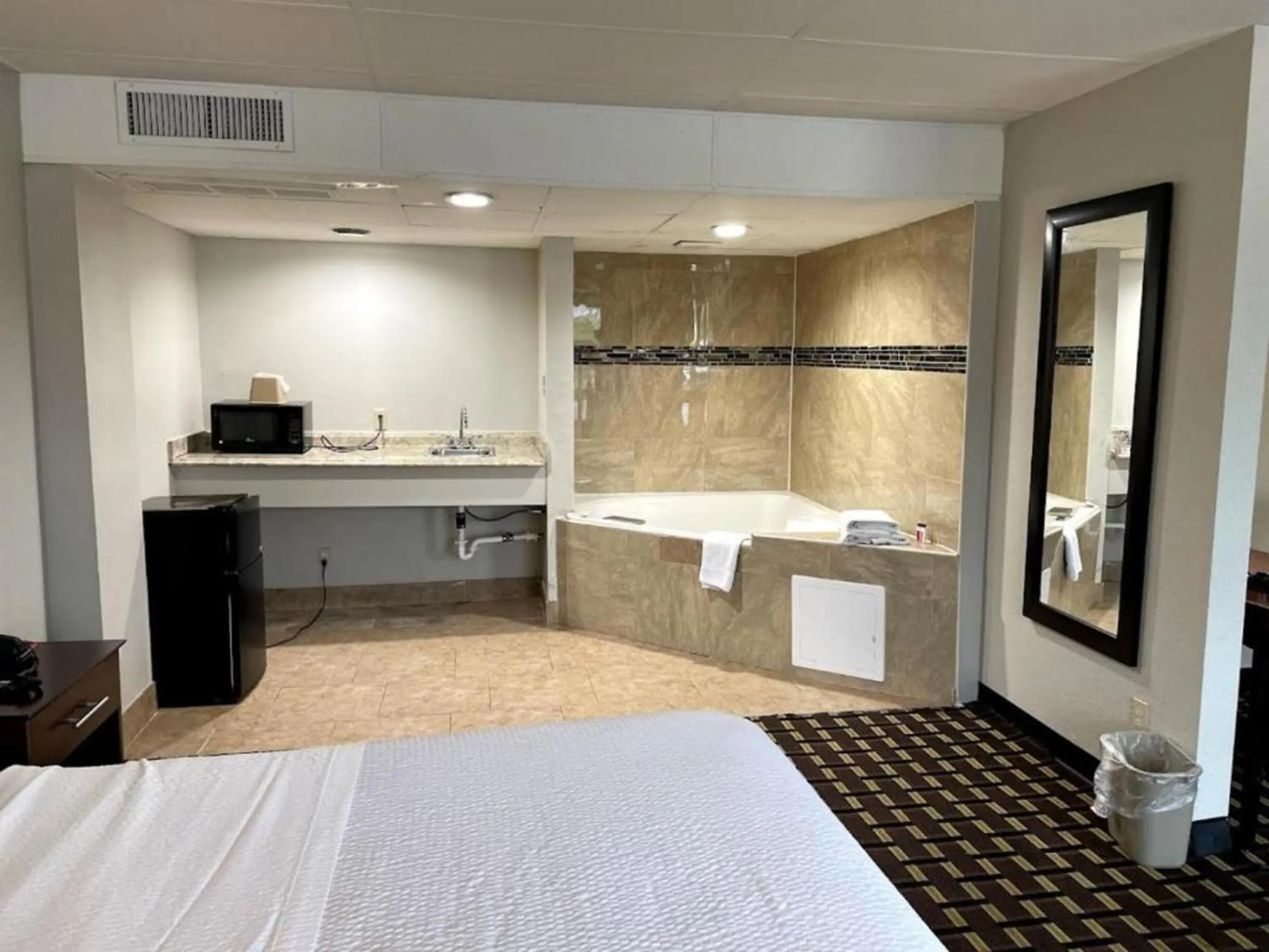 View (from property/room) in Days Inn by Wyndham Fort Wright Cincinnati Area