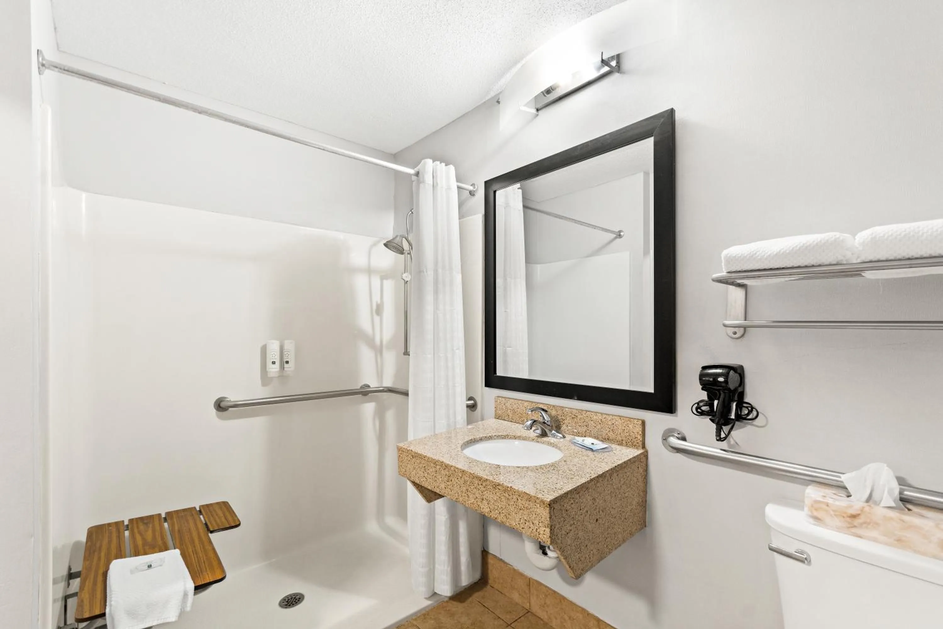 Quality Inn Dry Ridge