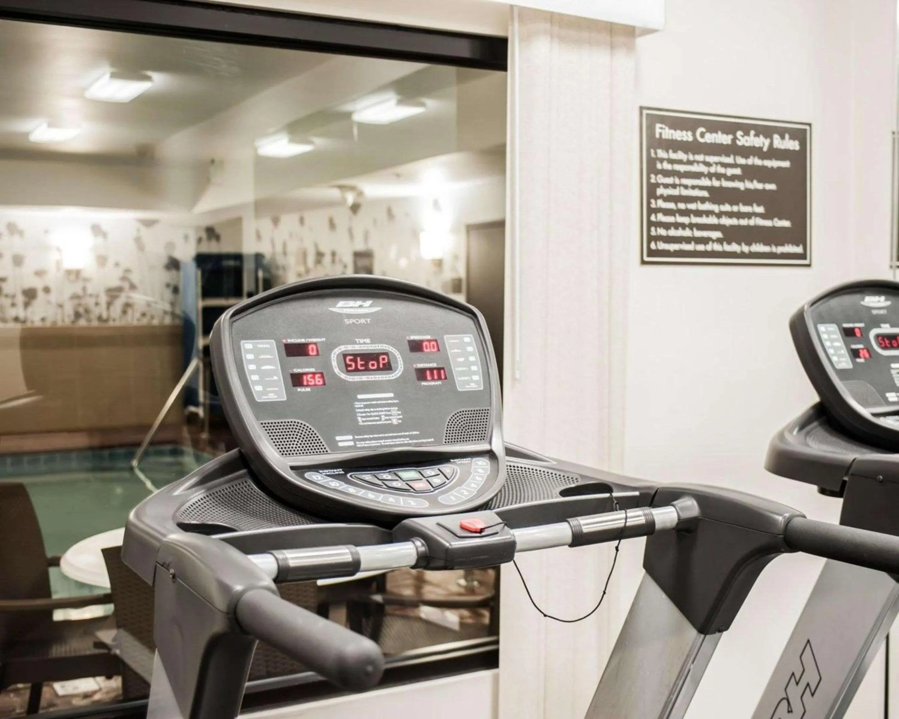 Fitness centre/facilities in Sleep Inn & Suites Fort Campbell