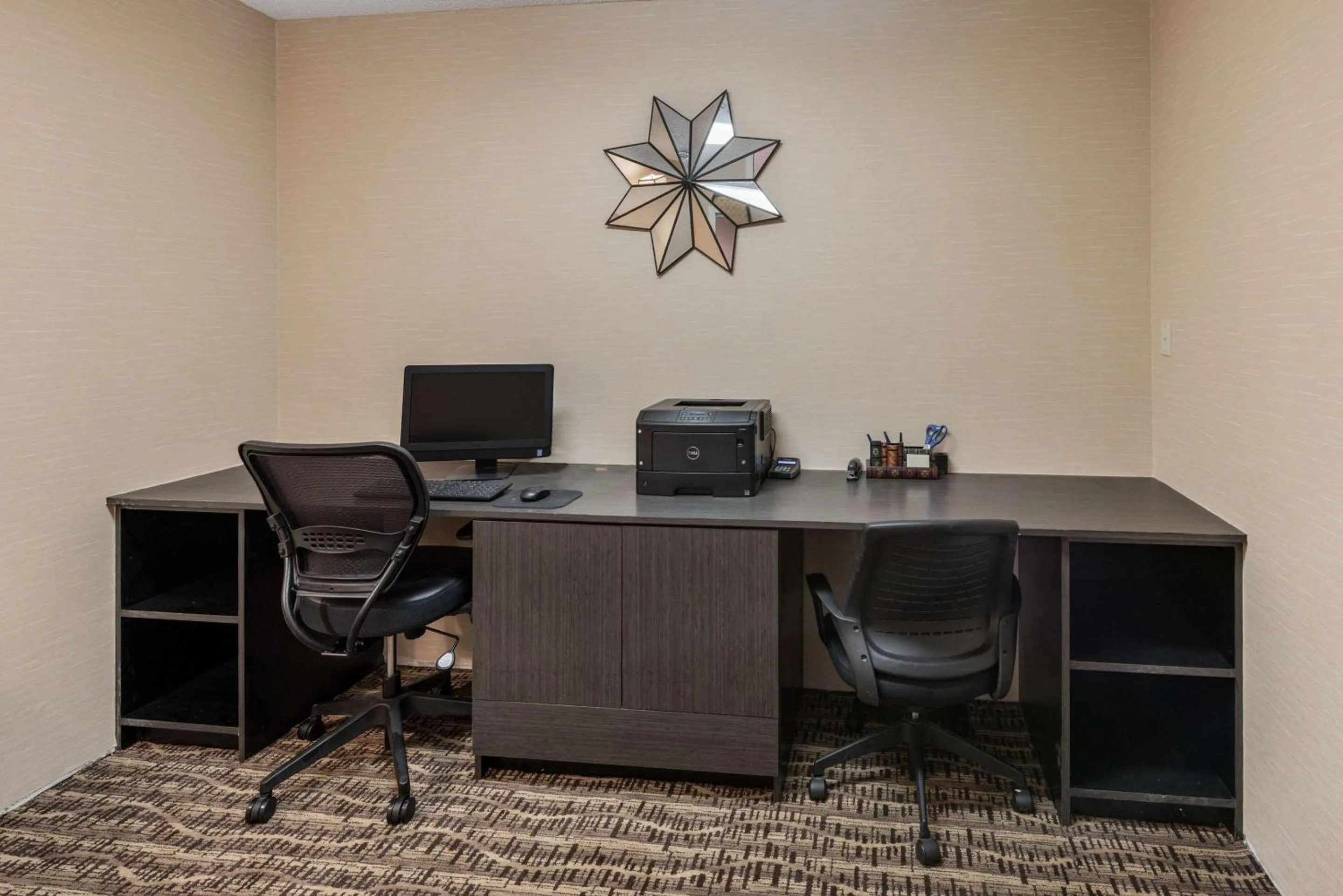 Business facilities in Comfort Suites Monroe