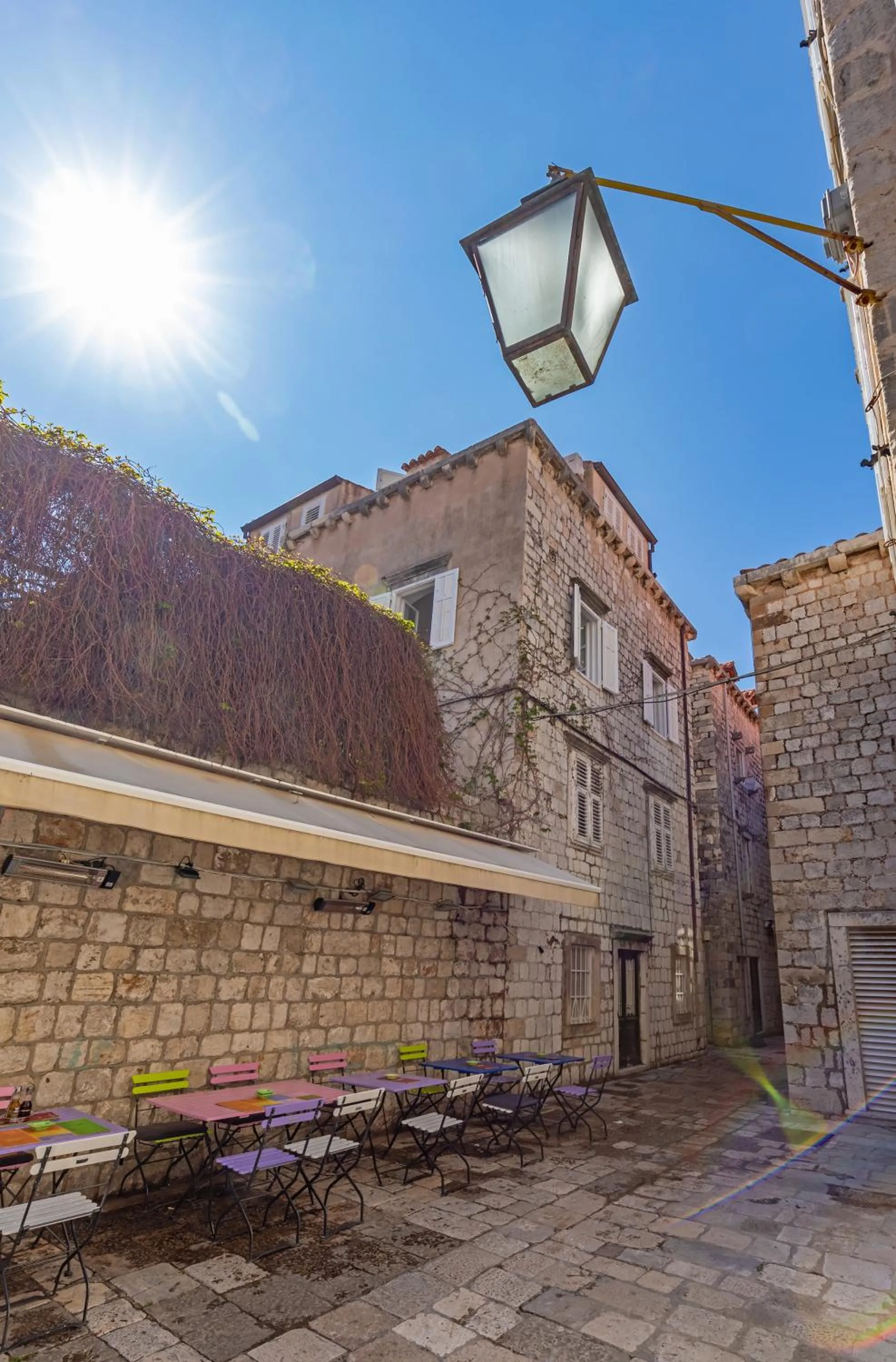 Property building in Apartments Feri