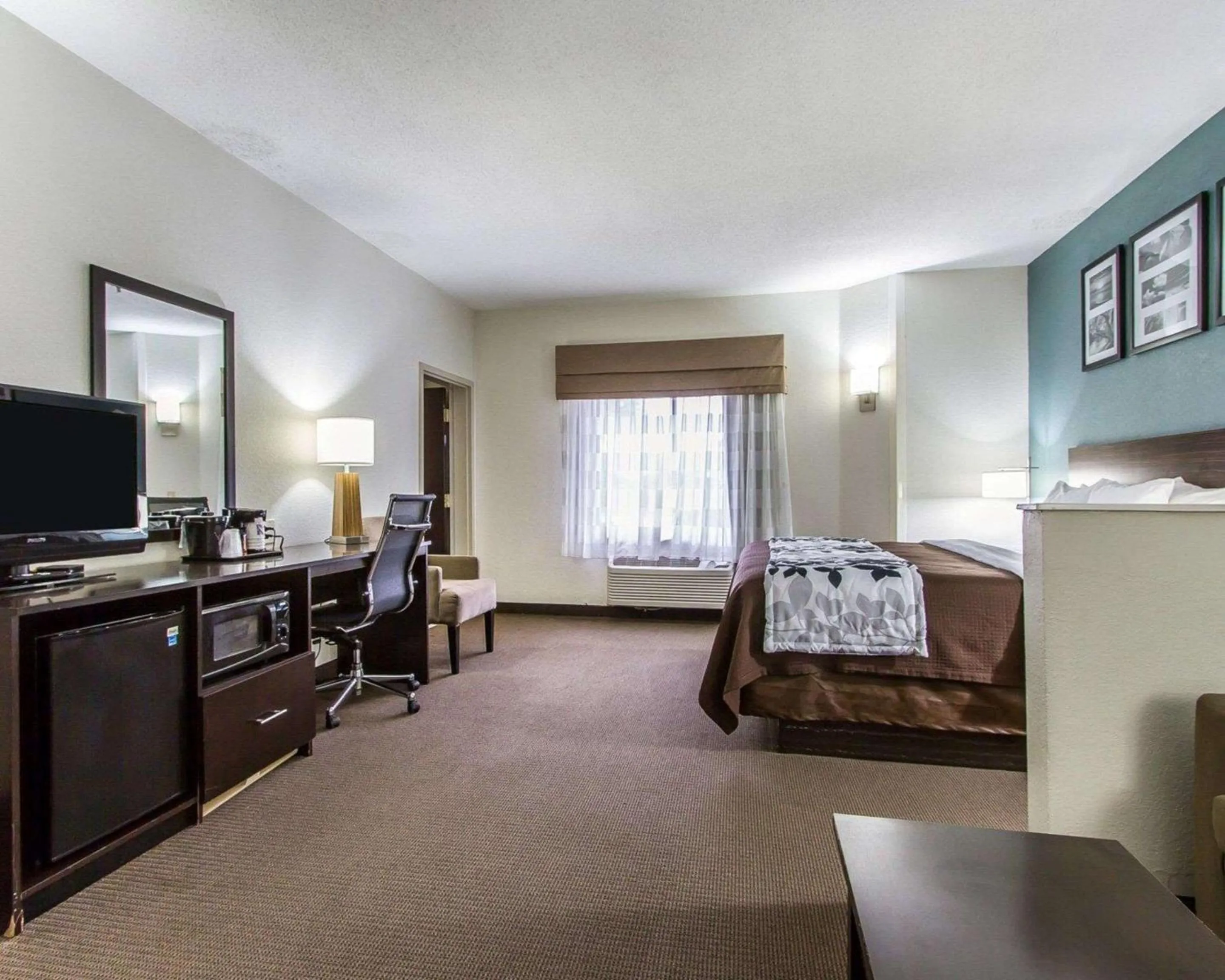 Photo of the whole room, Bed in Sleep Inn Scott-Lafayette West