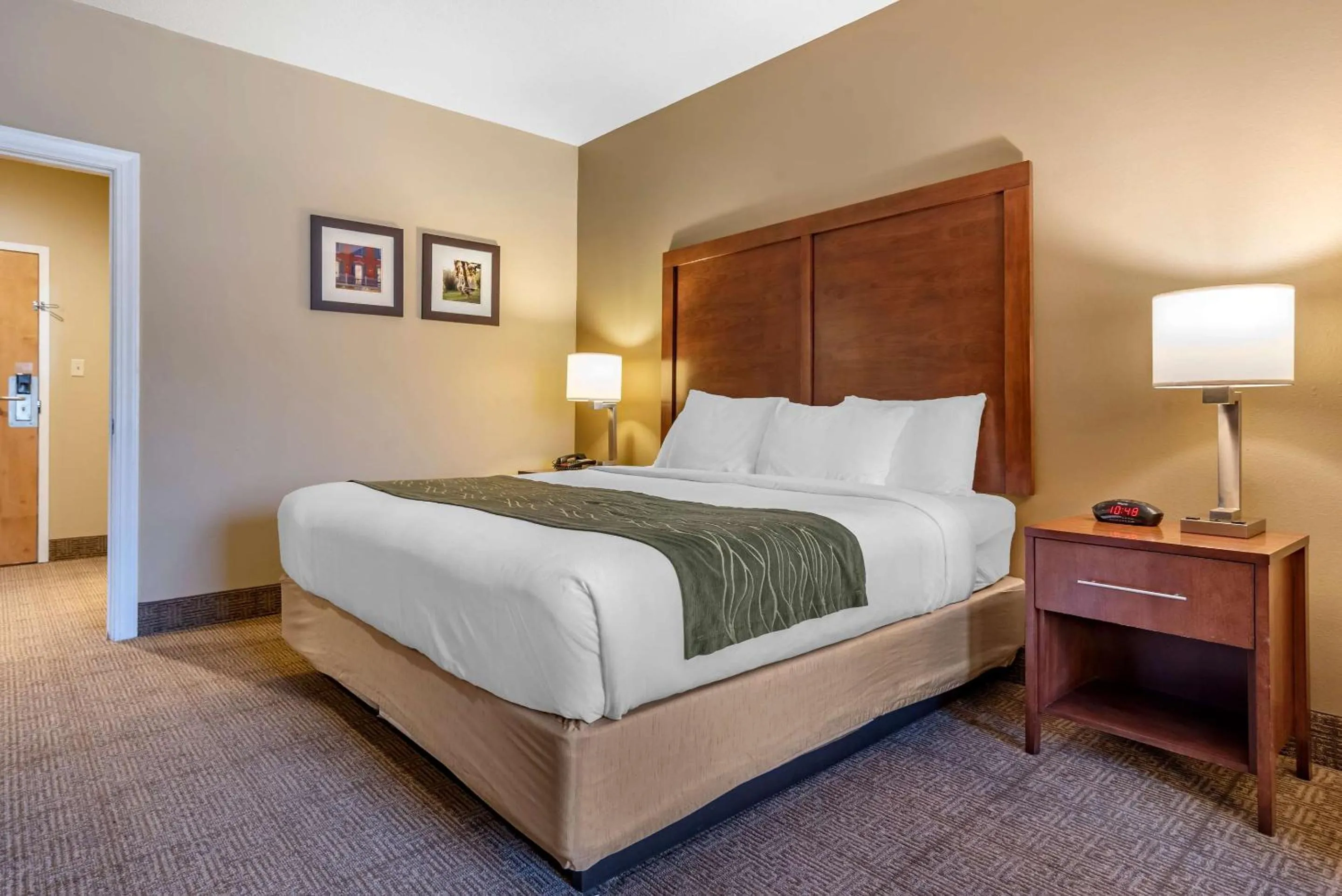 Bedroom, Bed in Comfort Inn Amite