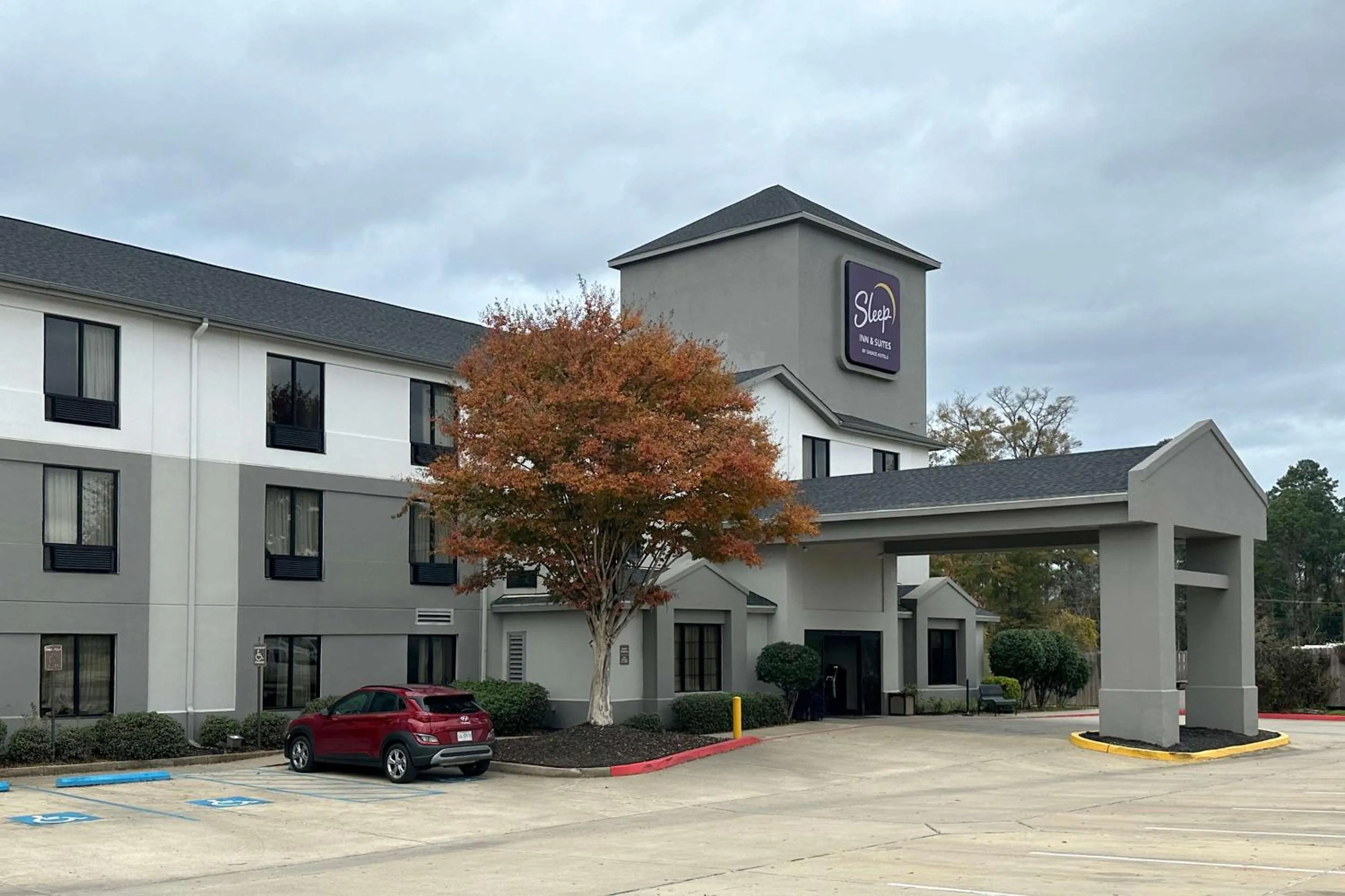 Property building in Sleep Inn & Suites Pineville - Alexandria