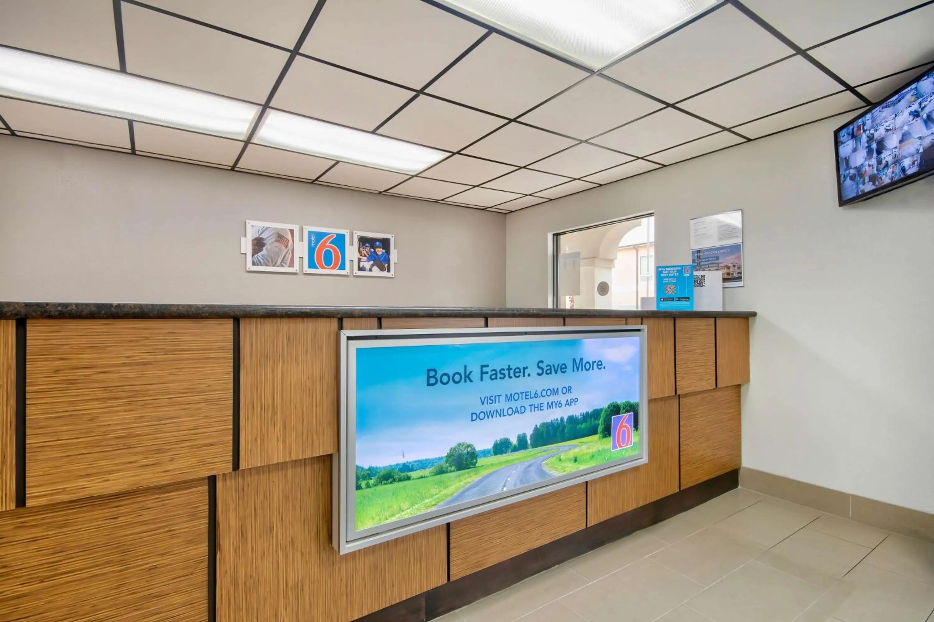 Lobby or reception in Motel 6-Sulphur, LA
