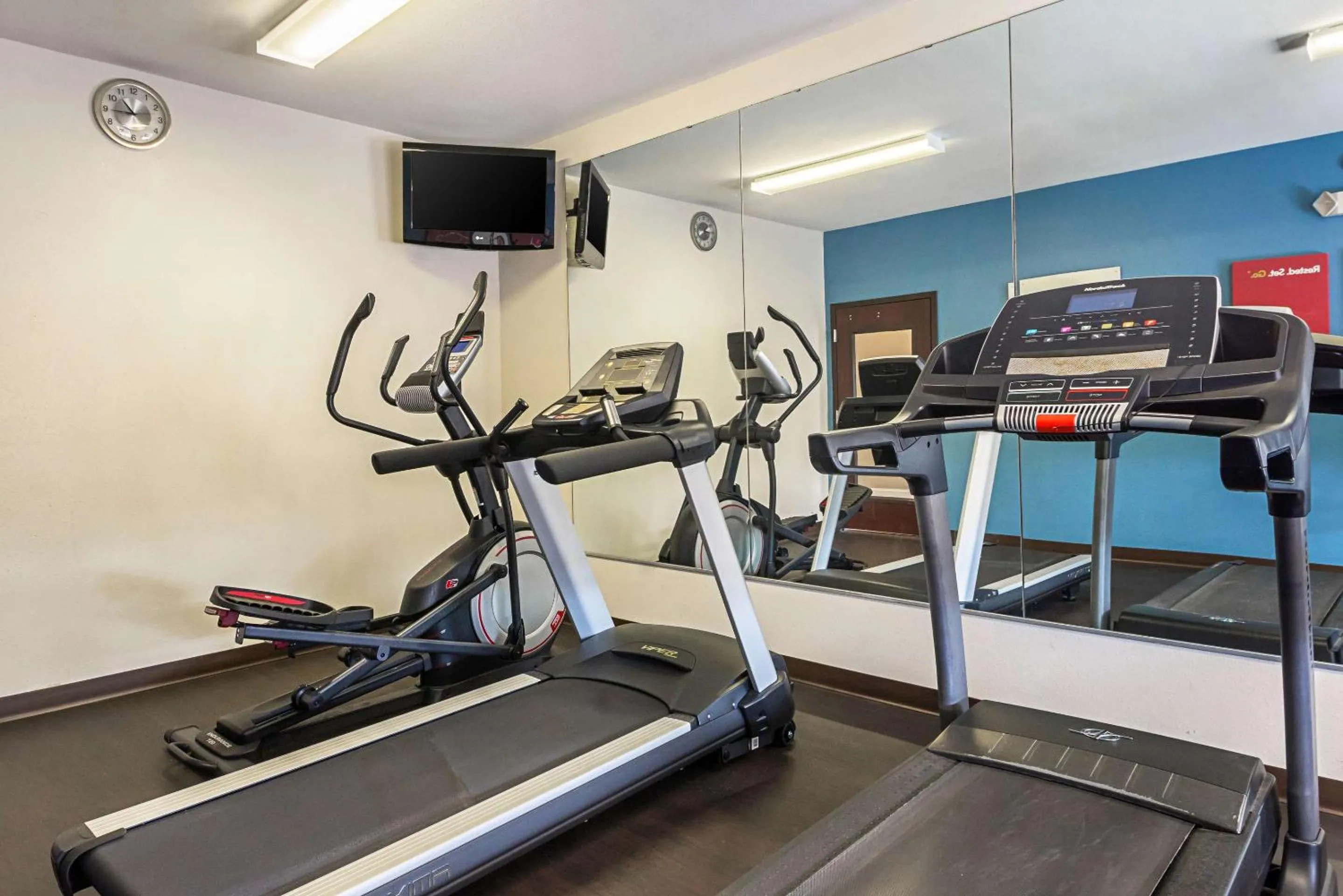 Fitness centre/facilities in Comfort Suites Lake Charles