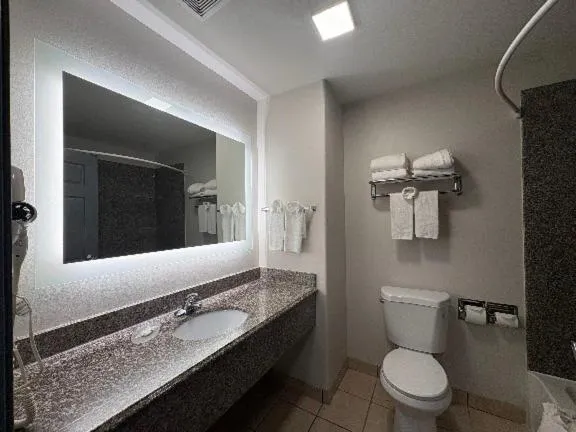 Quality Inn & Suites Houma