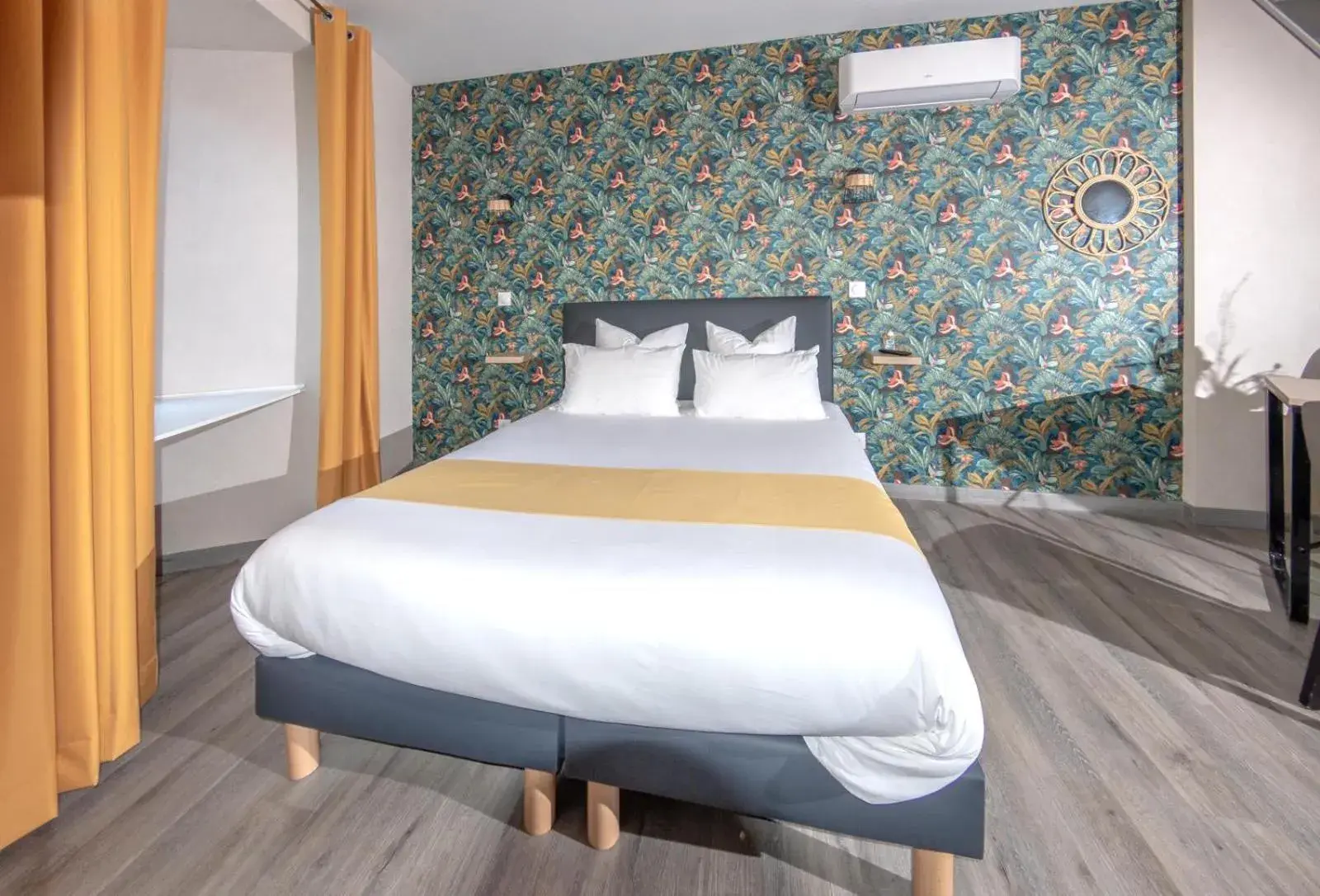 Deluxe Family Suite in Le Relais de la Poste Deluxe Family Suite in Le Relais de la Poste