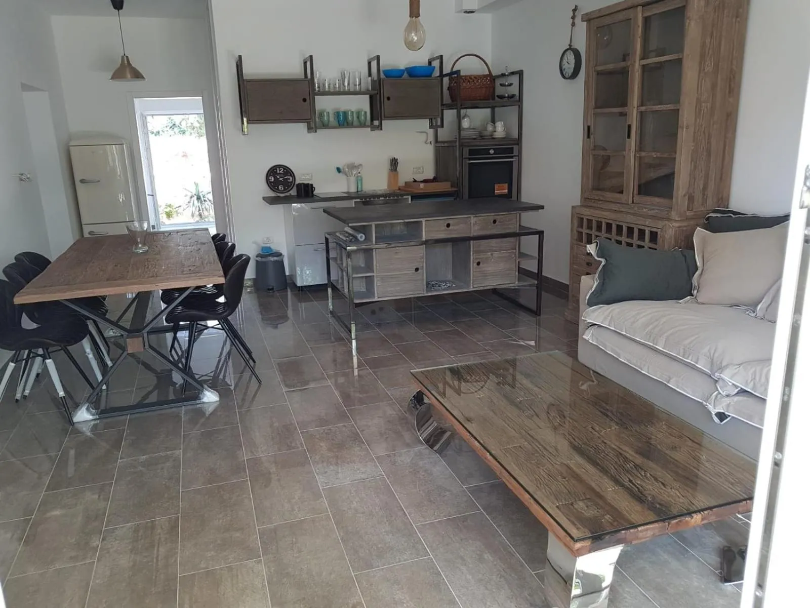 Kitchen or kitchenette in Villa Iva