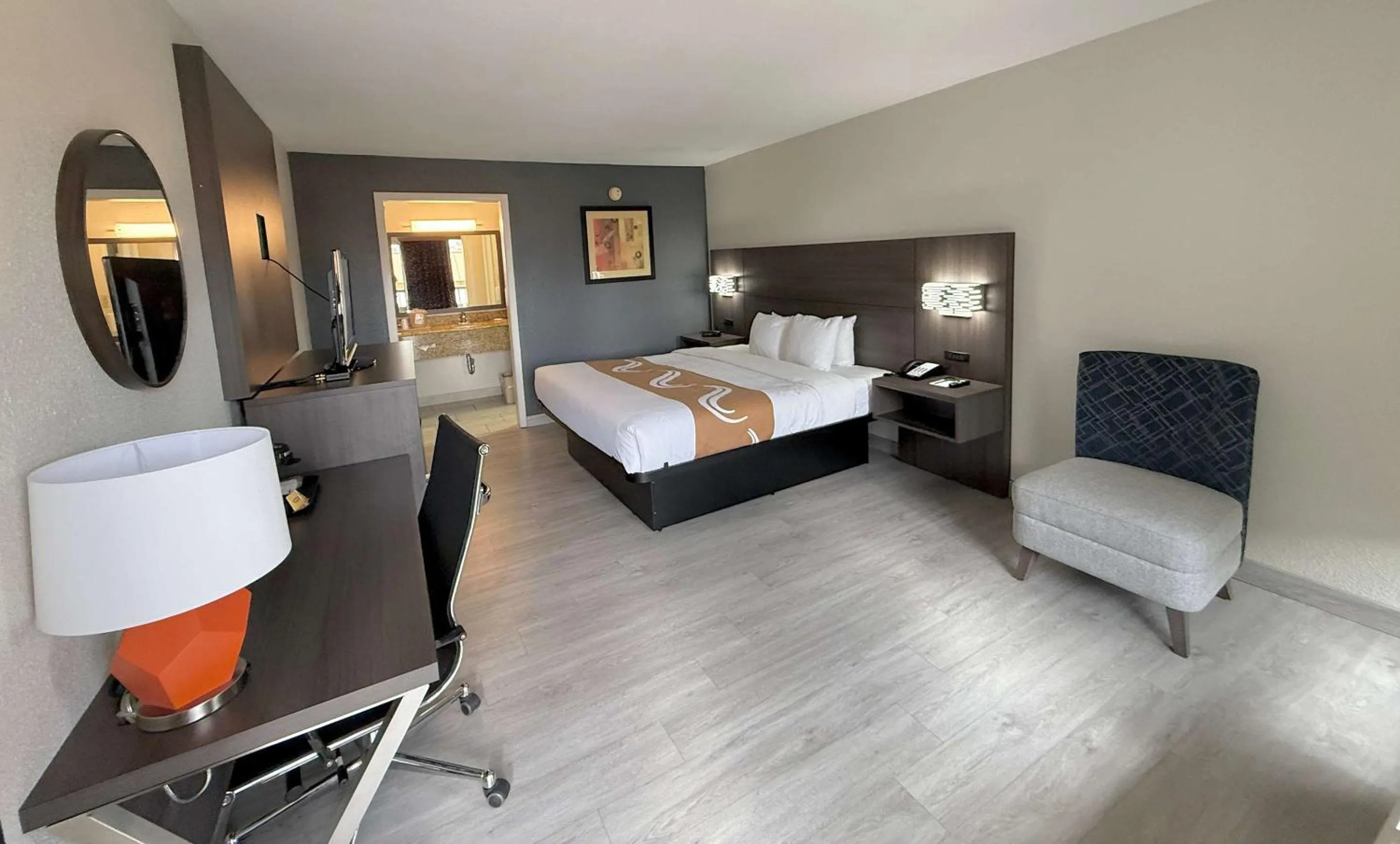 Bedroom, Bed in Quality Inn & Suites Baton Rouge West - Port Allen