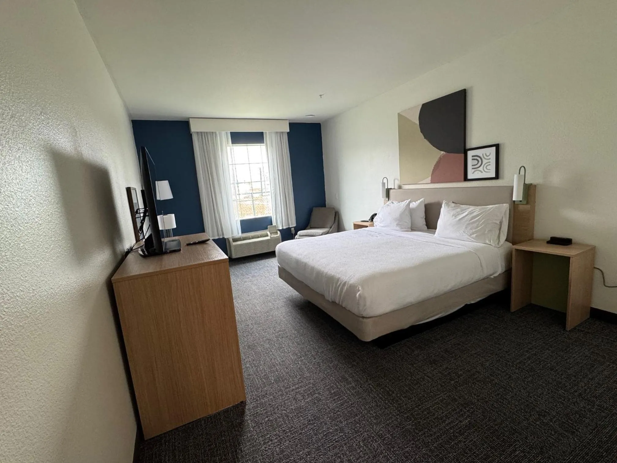 Bed in Quality Inn Opelousas