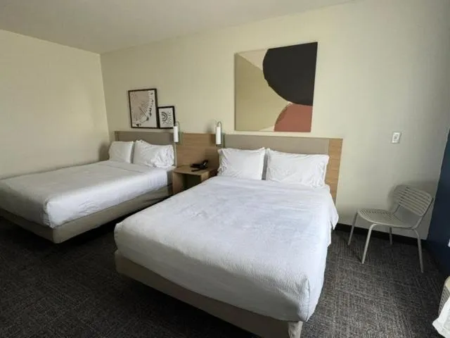 Bed in Quality Inn Opelousas