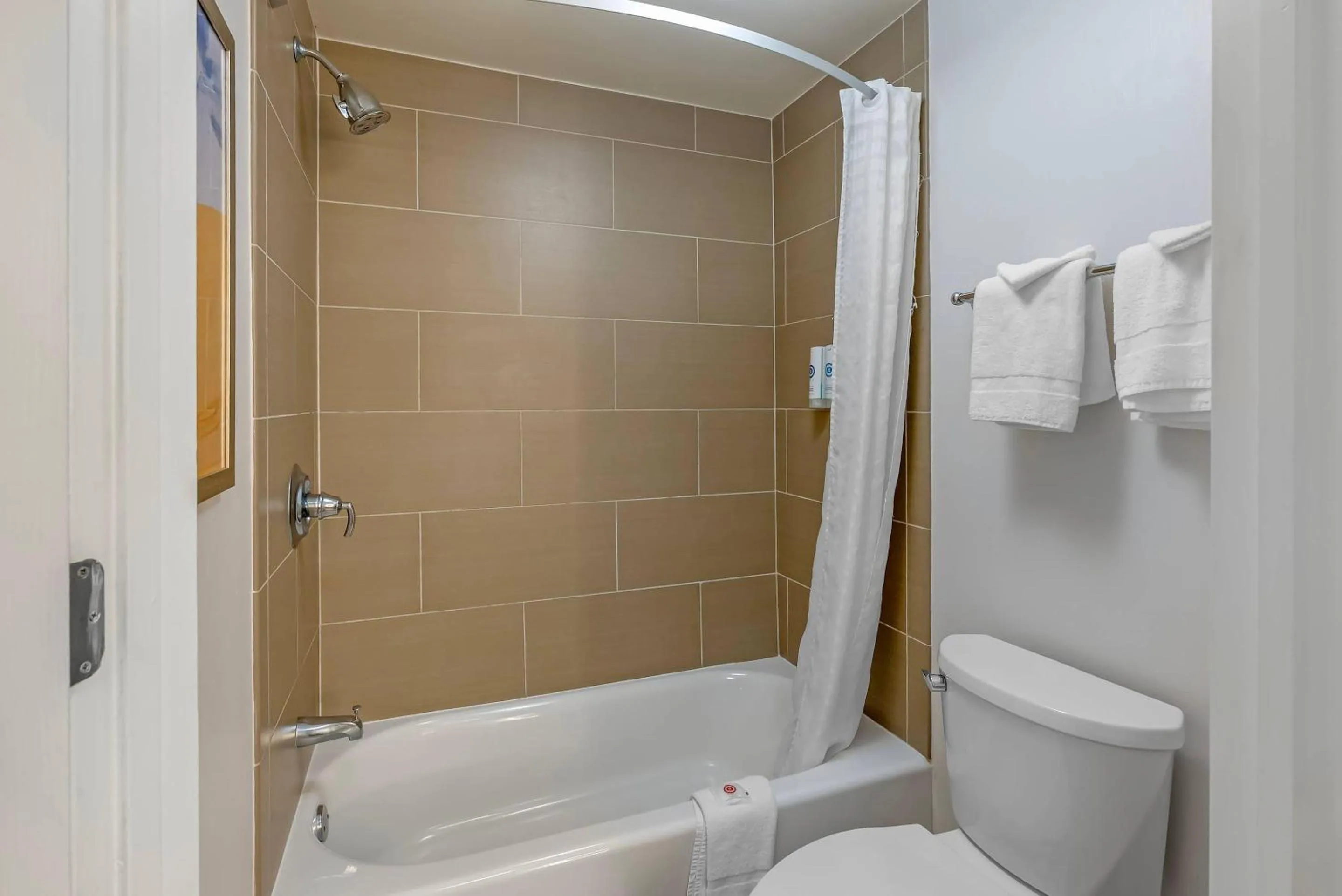 Bedroom in Comfort Inn West Monroe near Sports & Events Center