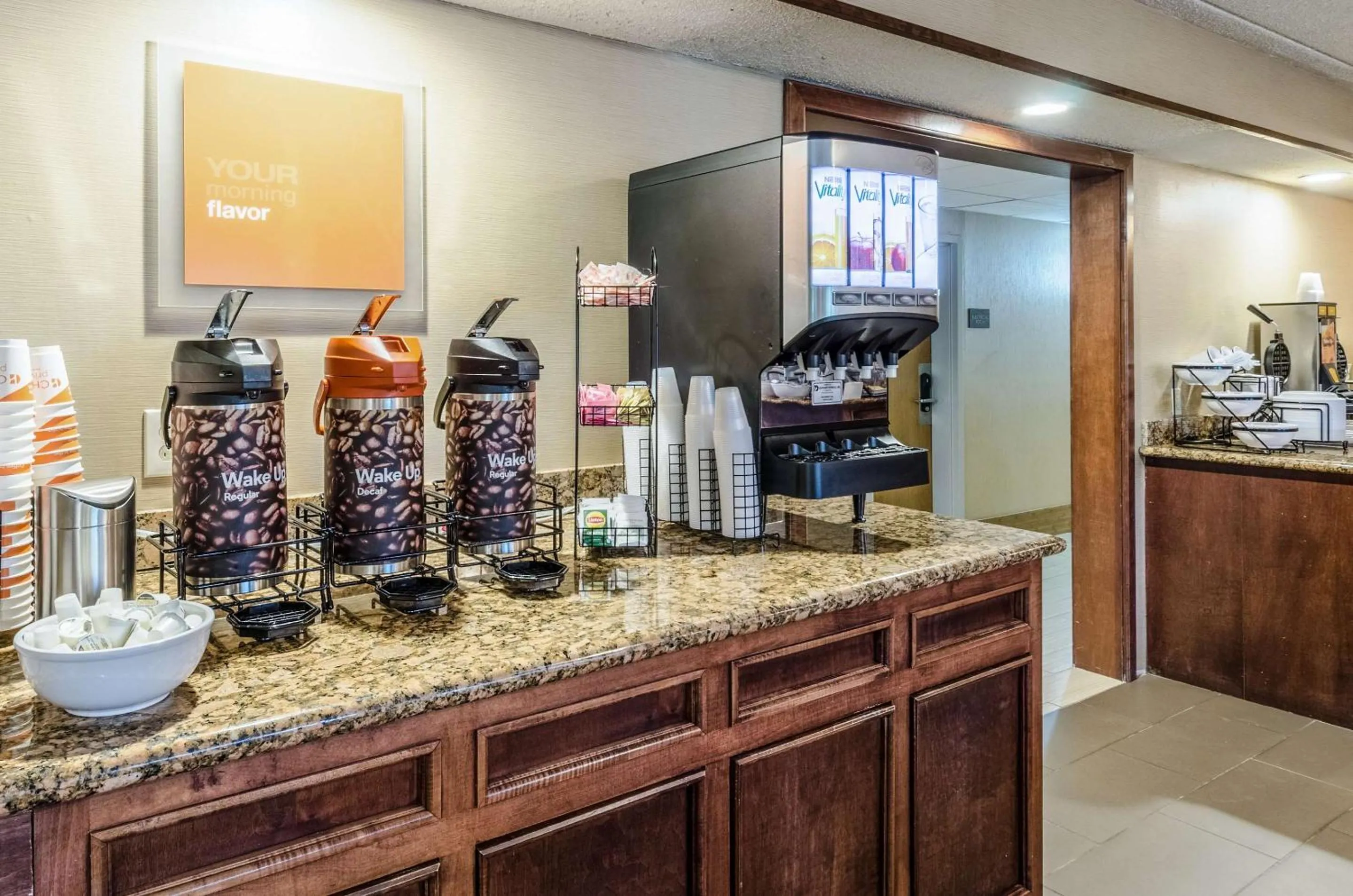 Breakfast in Comfort Inn & Suites West Springfield