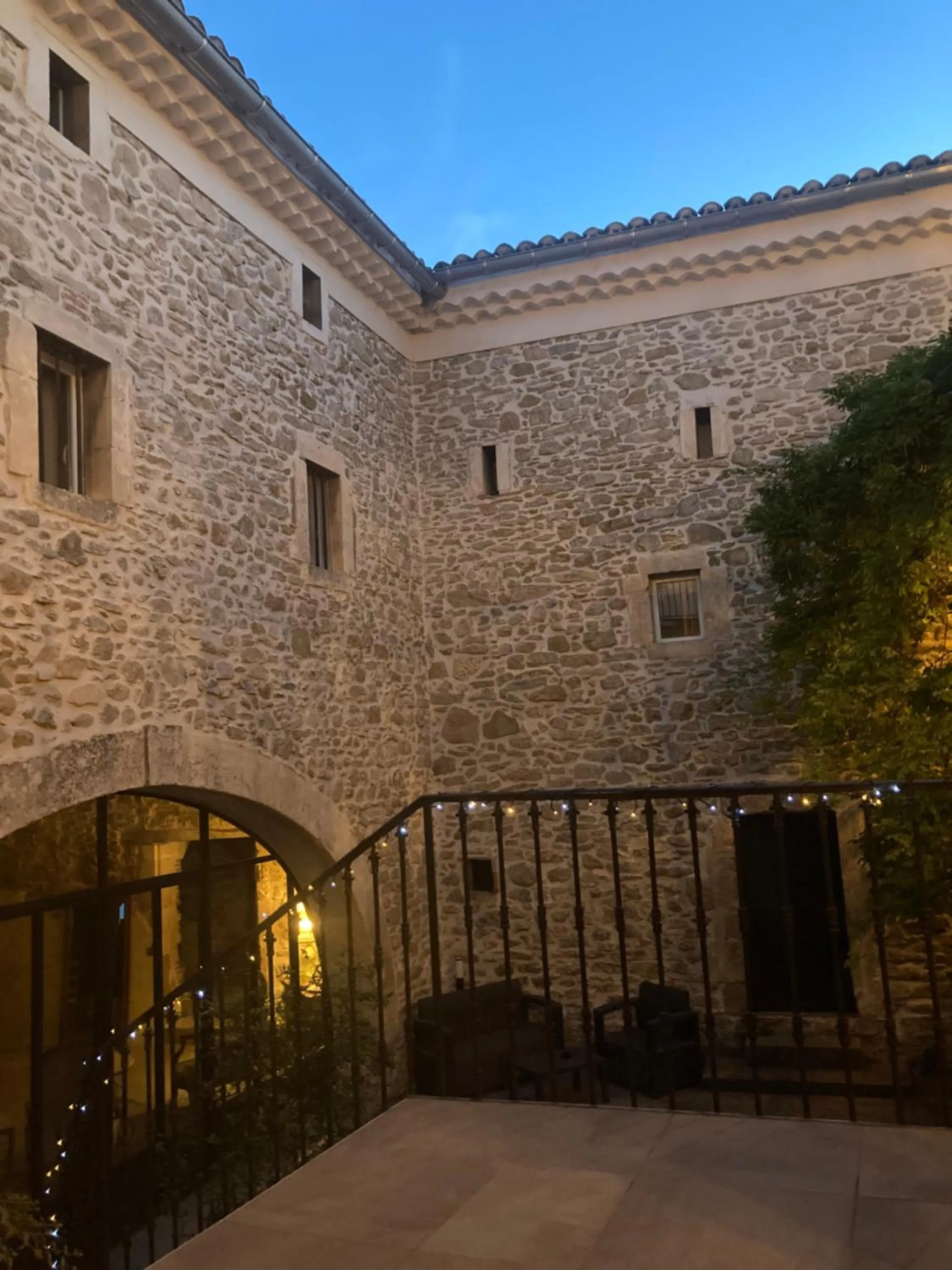 Inner courtyard view in DOMAINE FORVENT