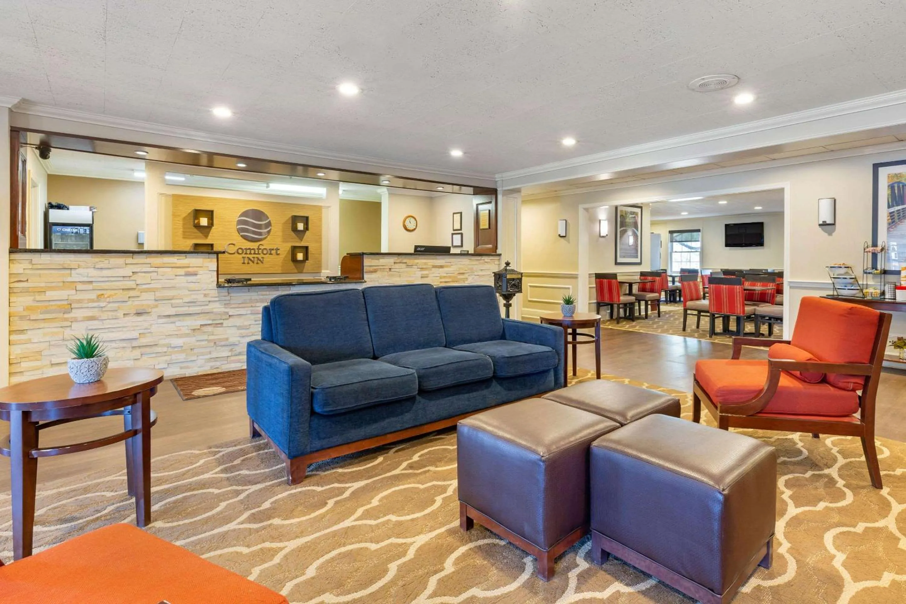 Lobby or reception in Comfort Inn Auburn-Worcester