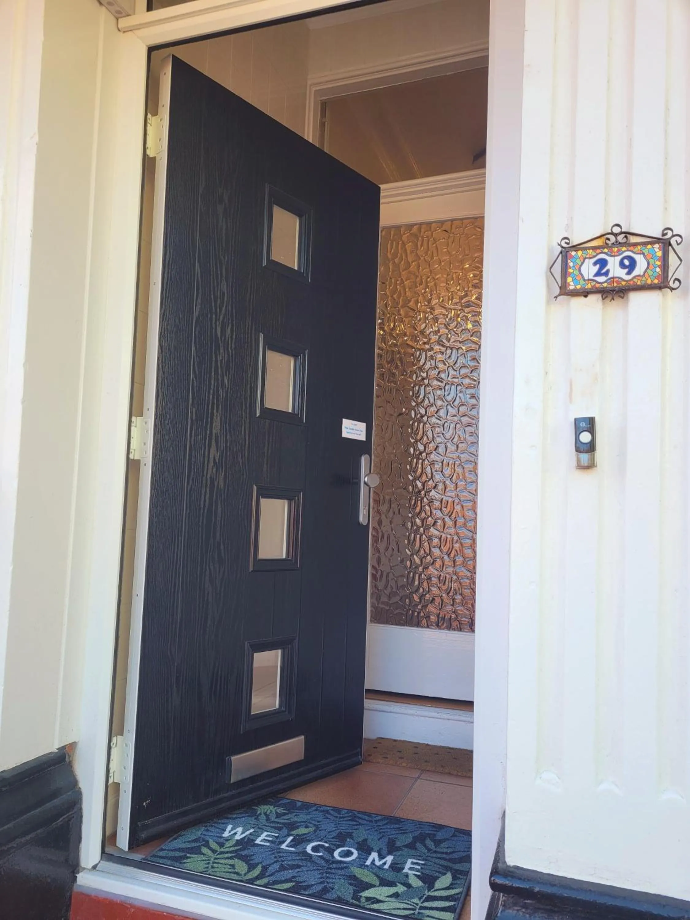 Facade/entrance in The Clevedon