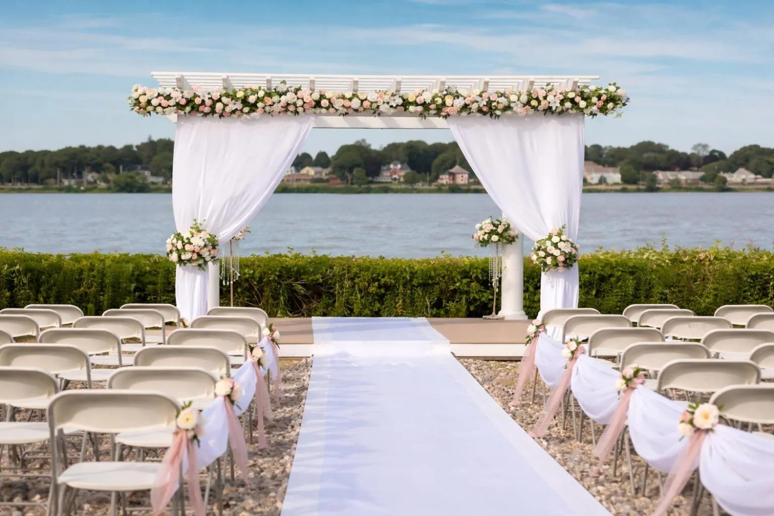 Lake view in Lakeside Inn