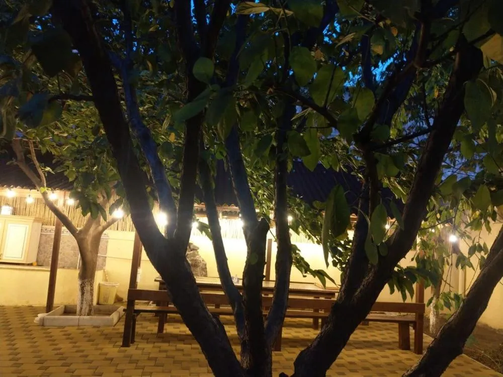 Li Yes Yerevan hotel