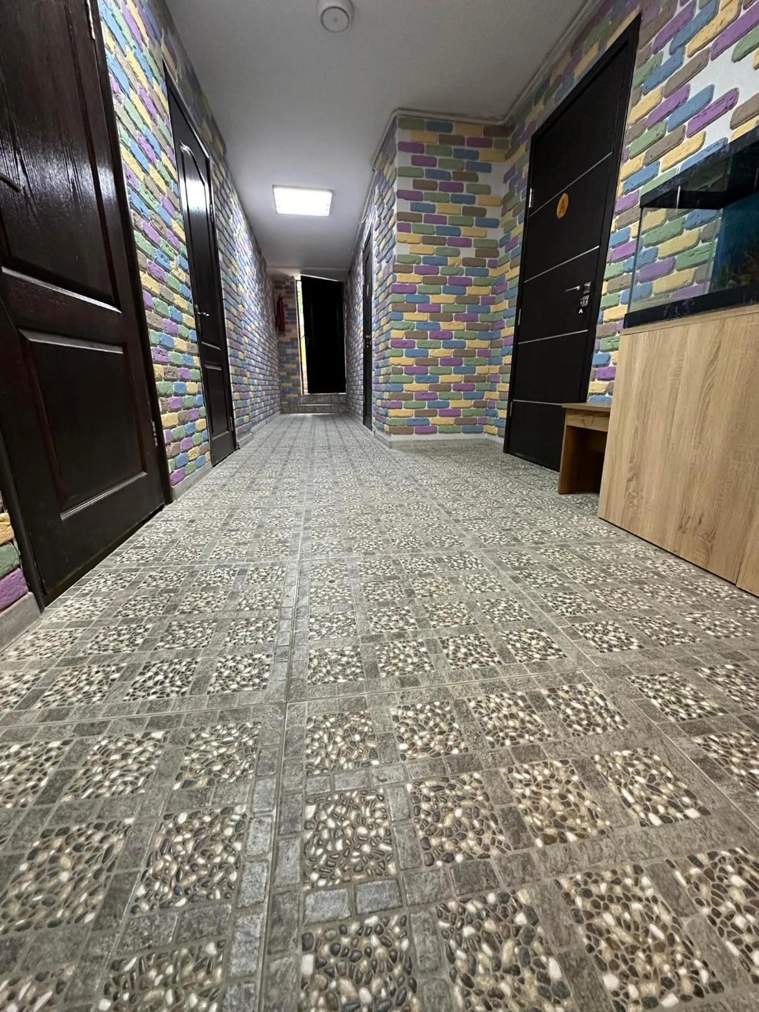 Li Yes Yerevan hotel