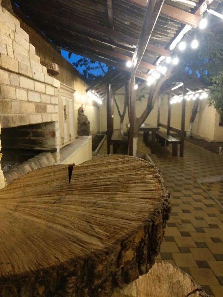 Li Yes Yerevan hotel