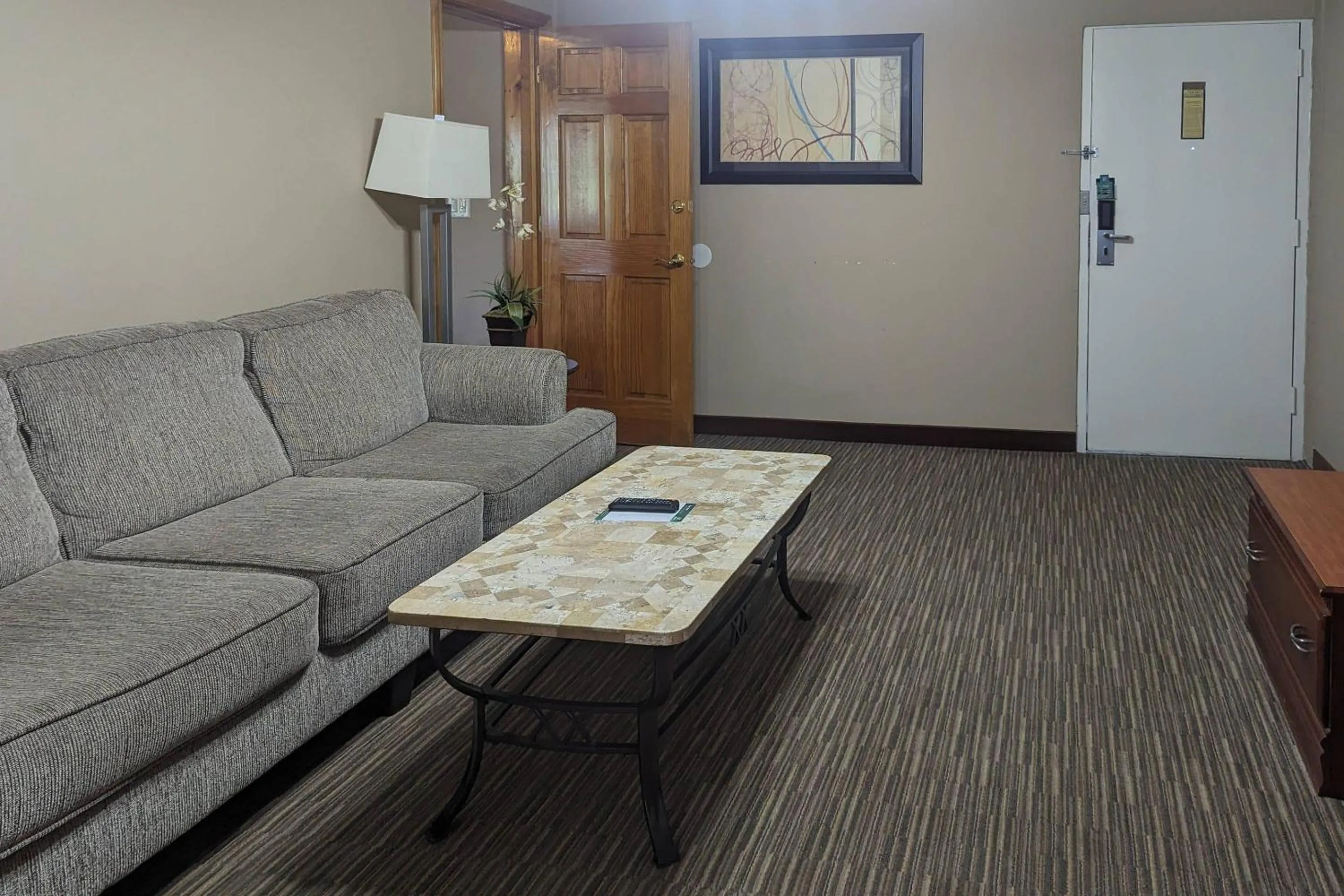 Bedroom in Quality Inn & Suites Northampton - Amherst