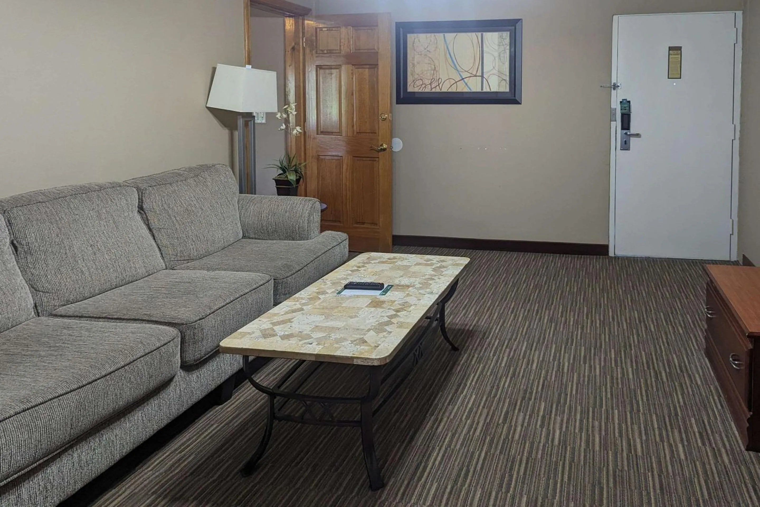 Bedroom in Quality Inn & Suites Northampton - Amherst