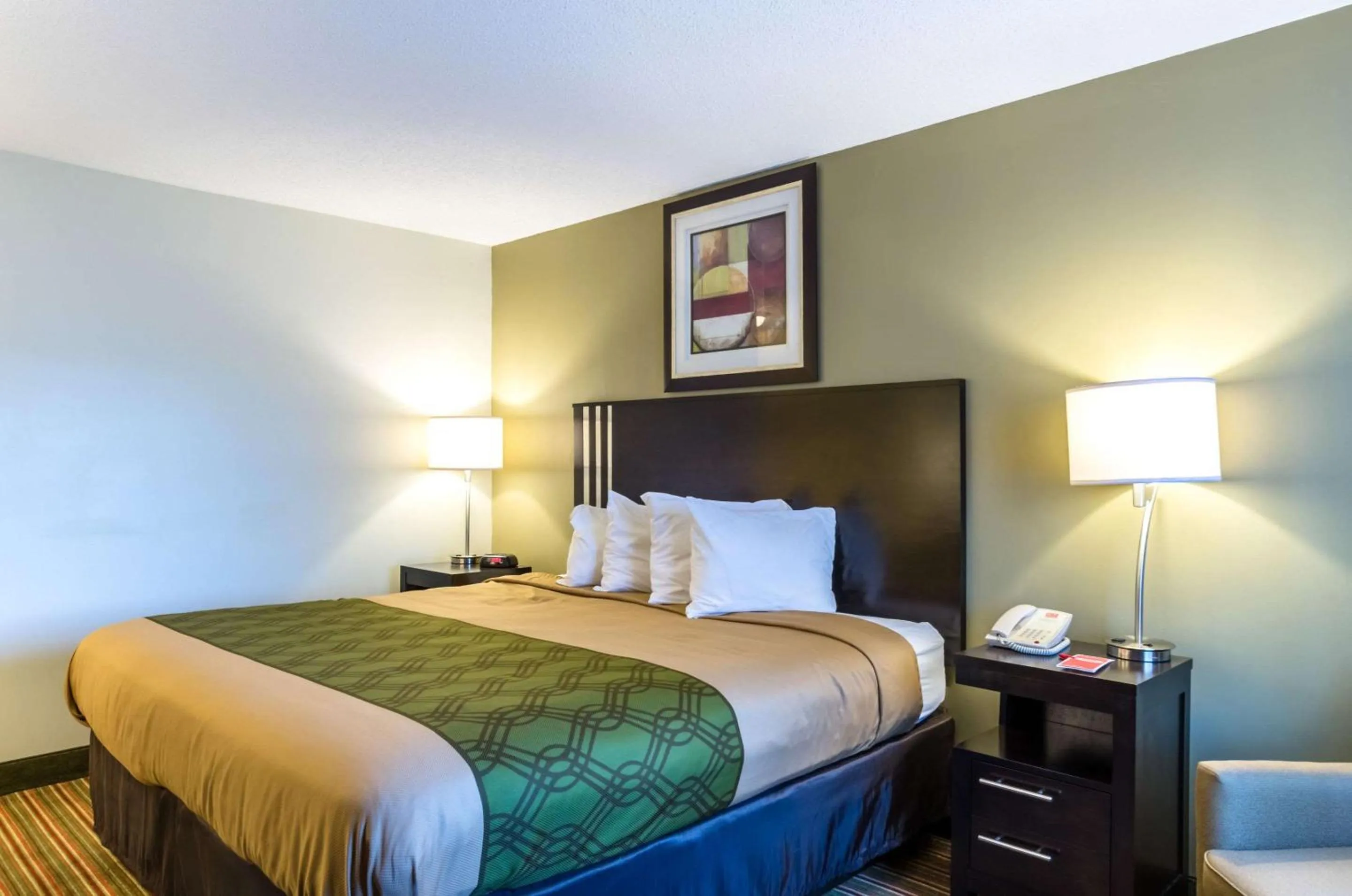 Photo of the whole room, Bed in Fairbridge Inn Express Pittsfield