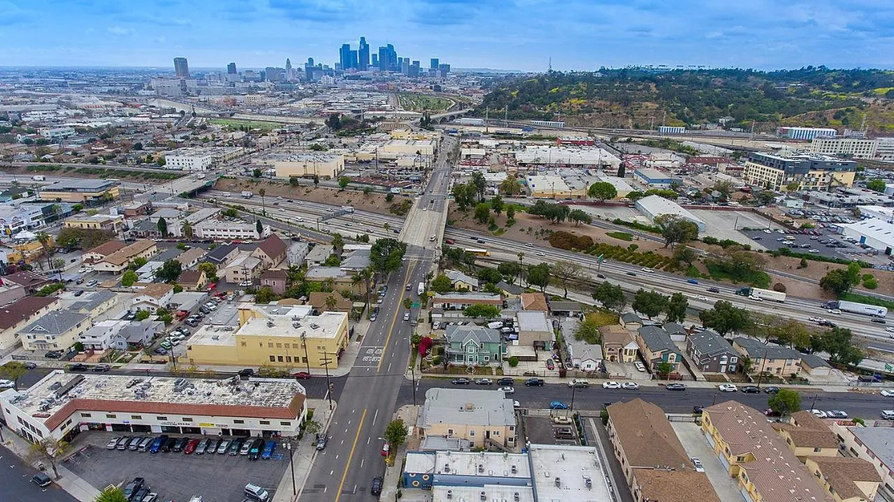 Pads on Pasadena Ave