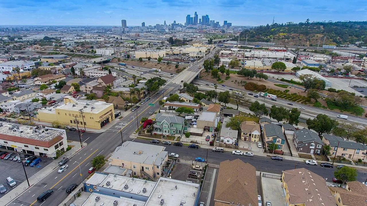 Pads on Pasadena Ave