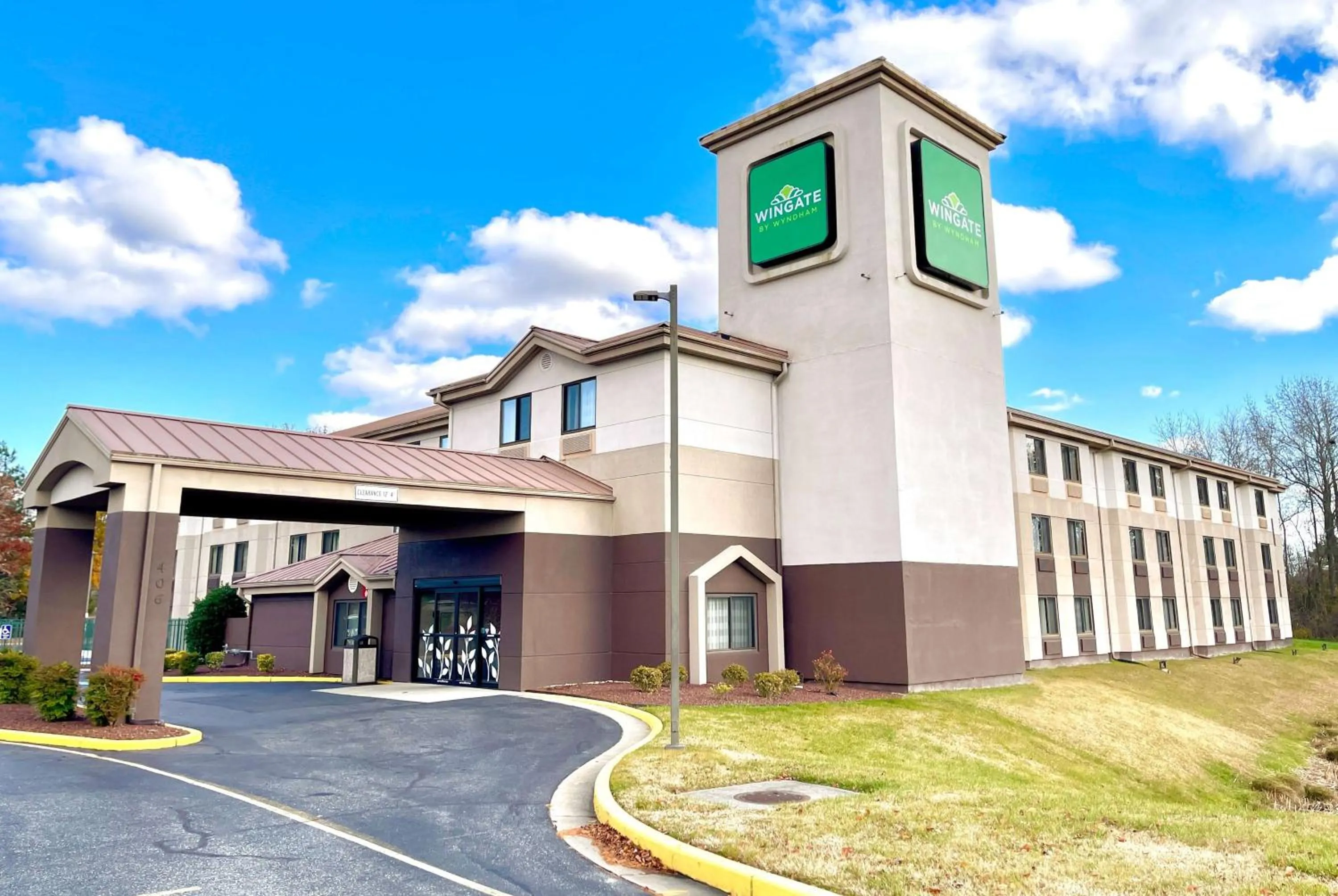 Property building in Wingate by Wyndham Salisbury