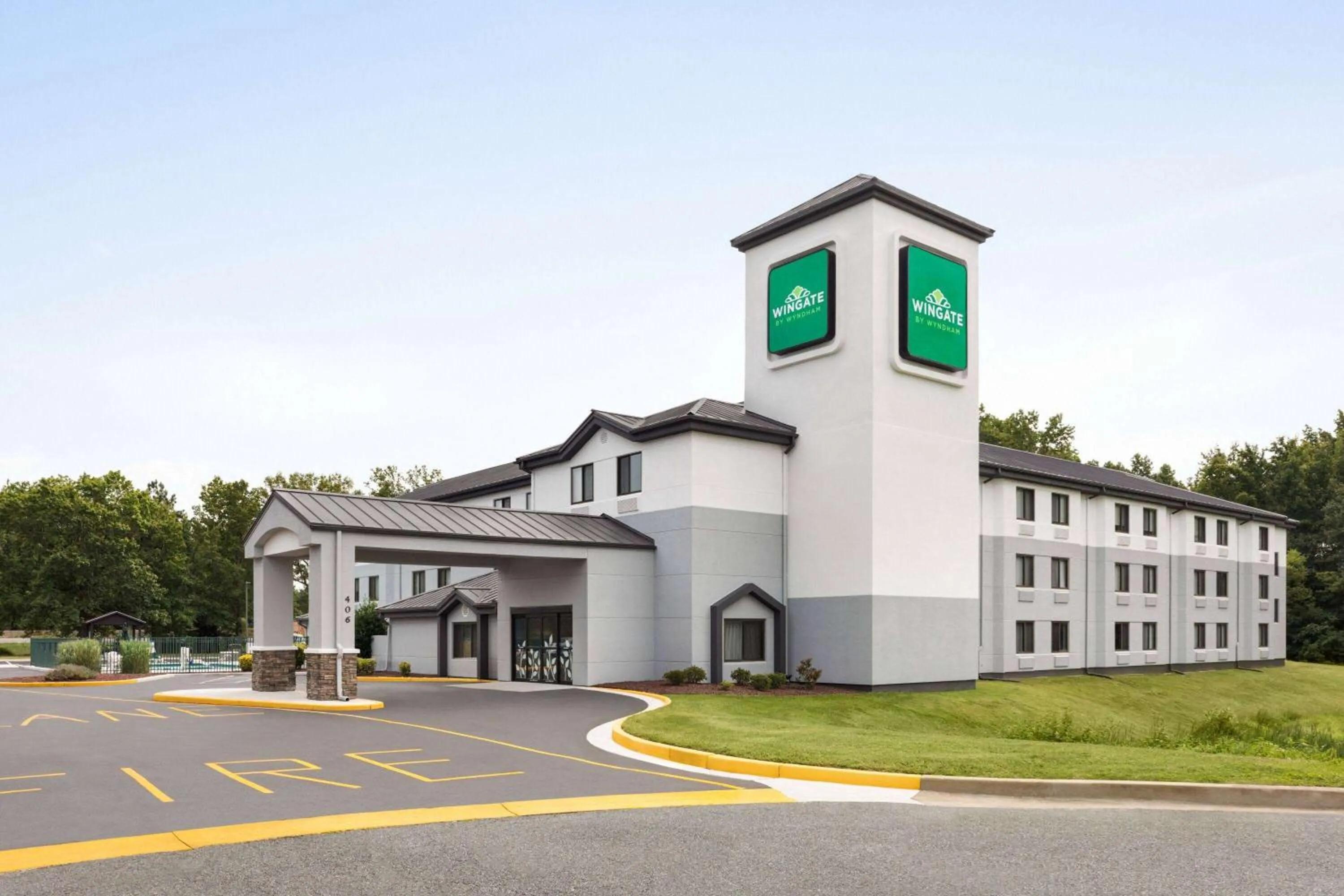 Property building in Wingate by Wyndham Salisbury