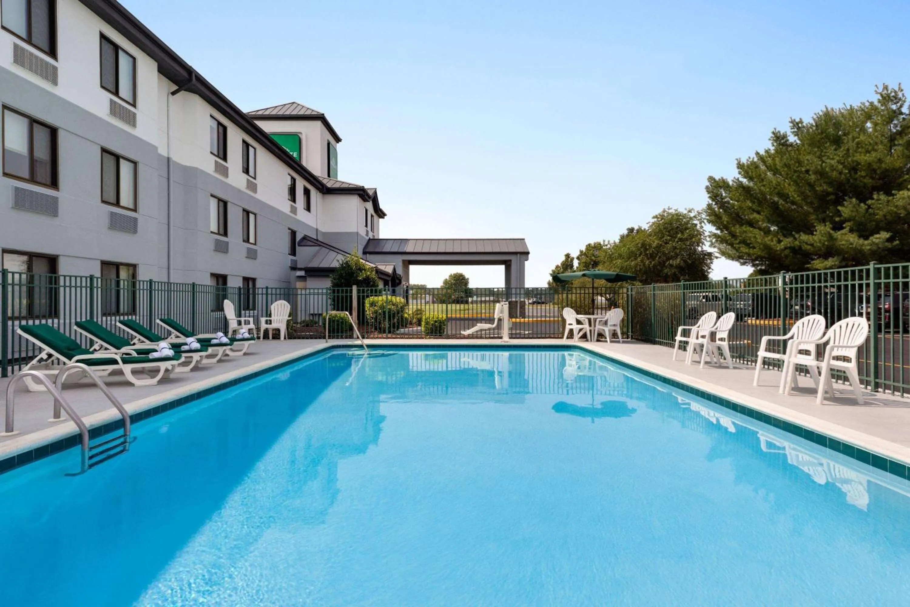 Swimming pool in Wingate by Wyndham Salisbury