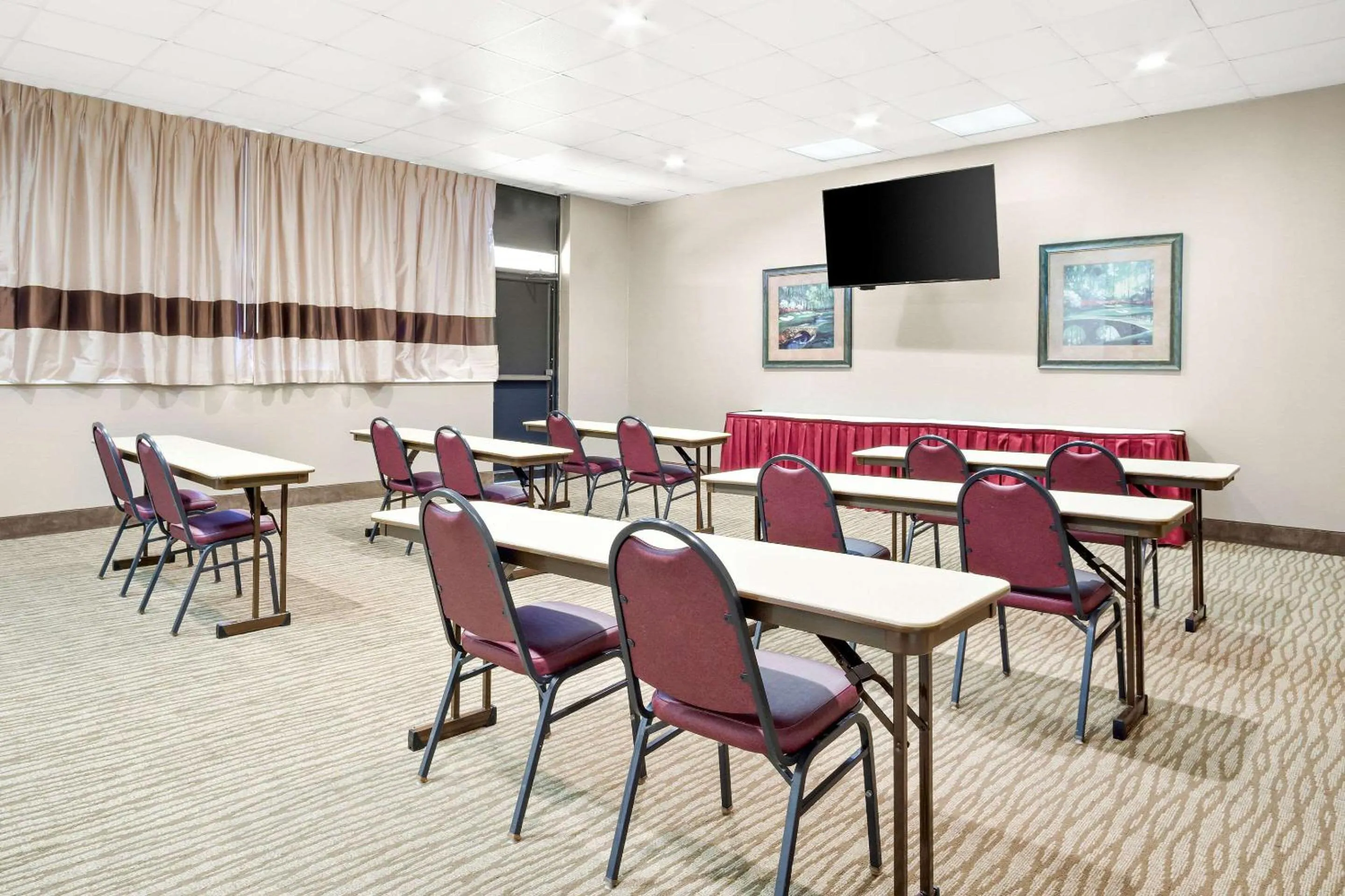 Meeting/conference room in Comfort Inn Gold Coast