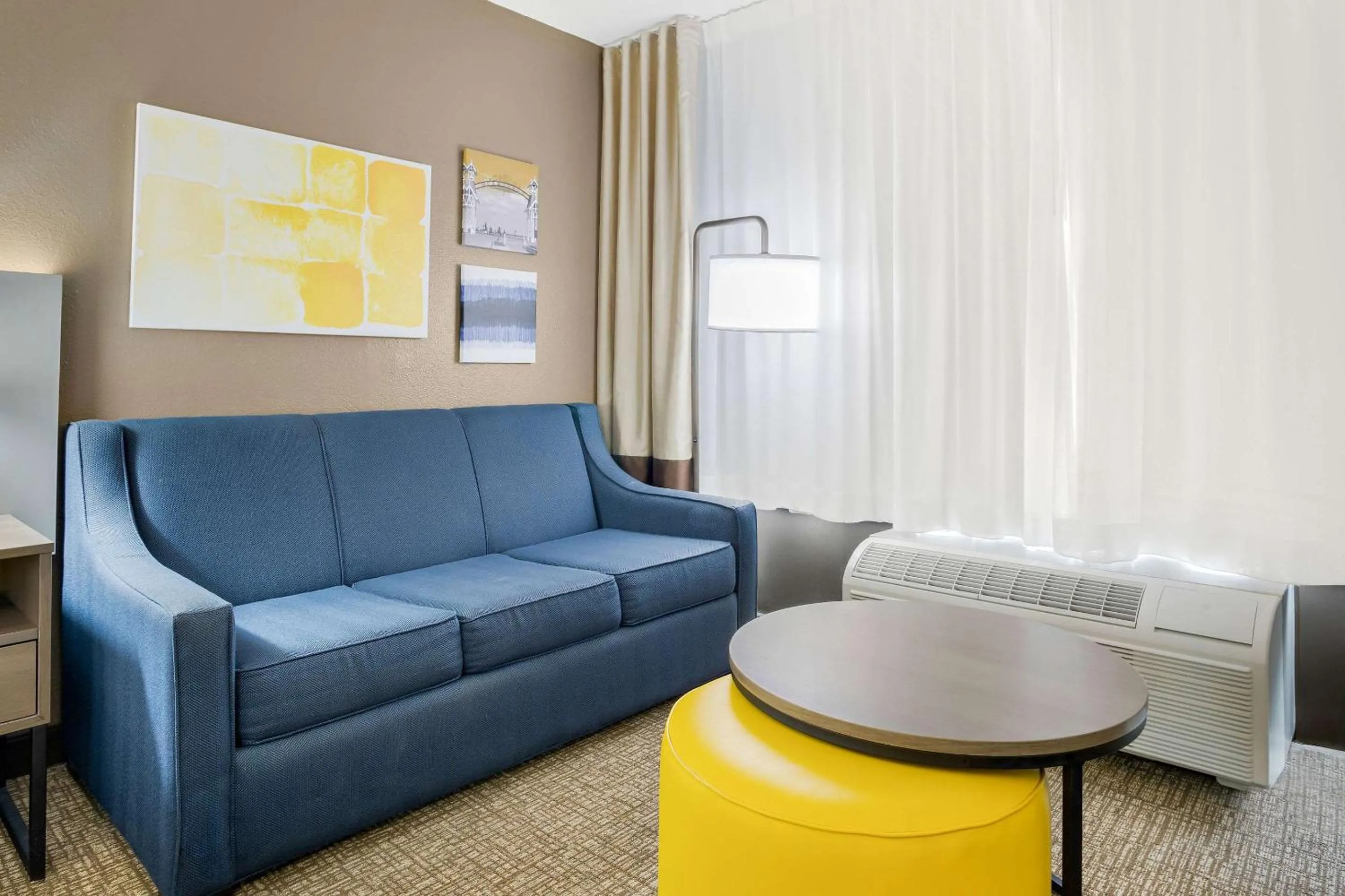 Bedroom in Comfort Inn Gold Coast