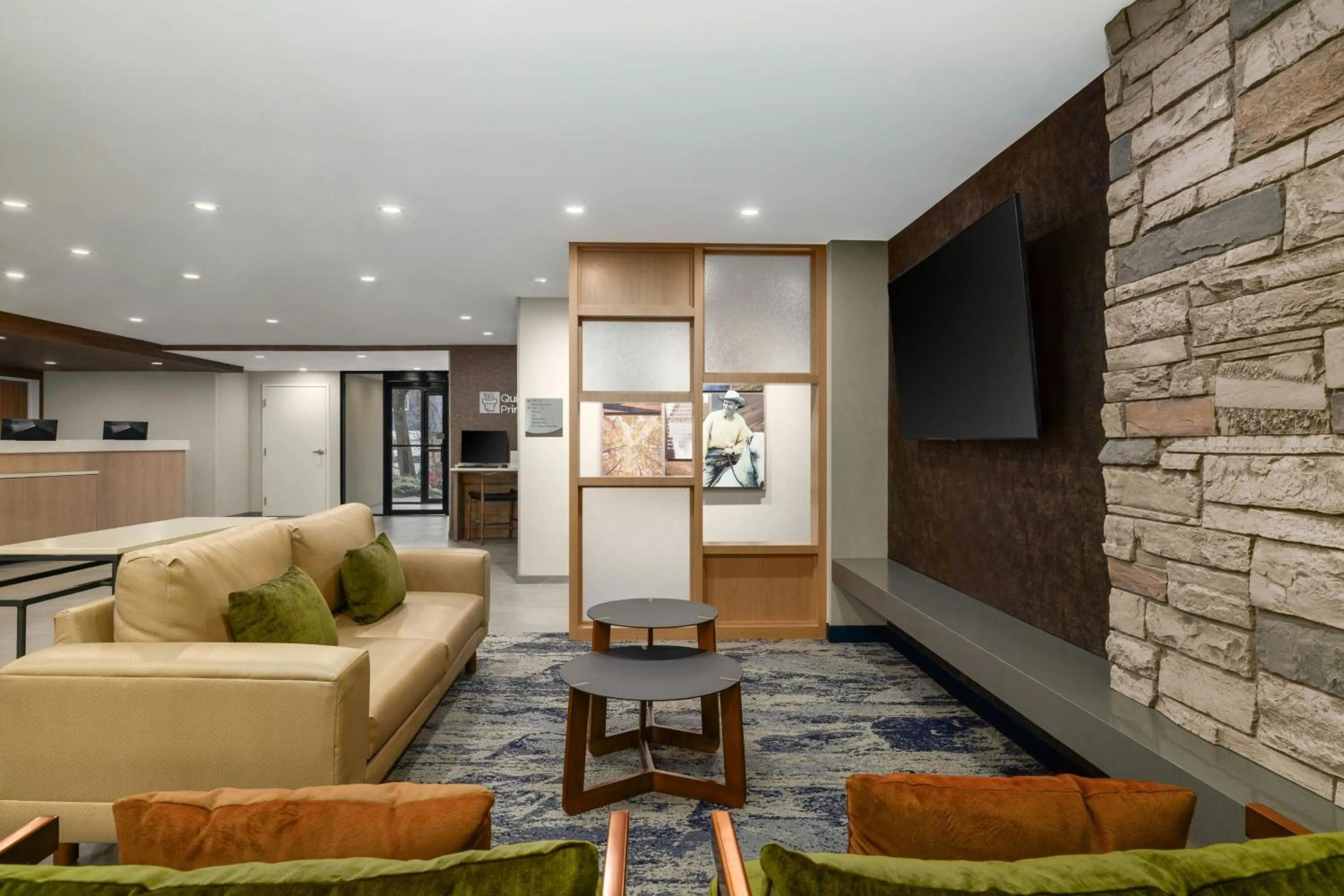 Lobby or reception in Fairfield by Marriott Inn & Suites Clinton