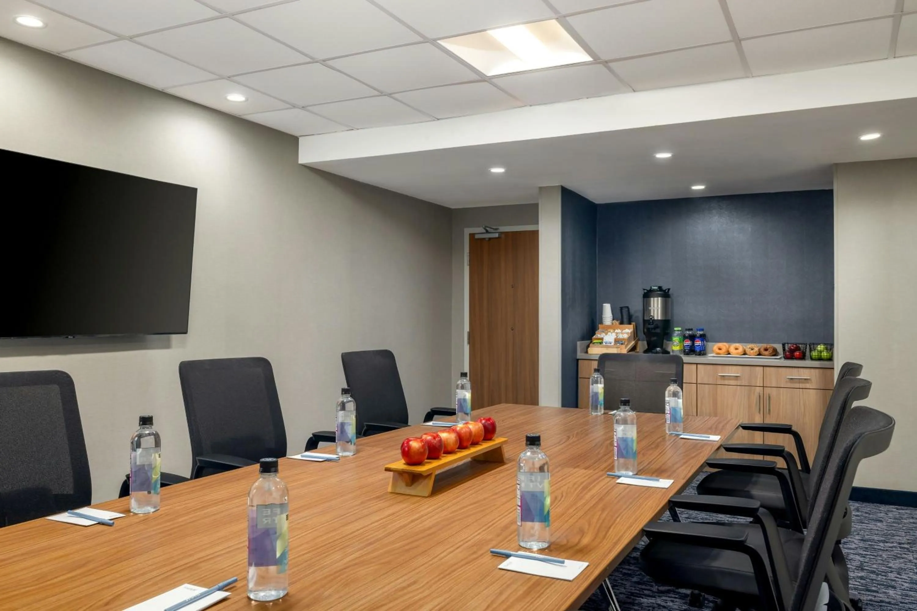 Meeting/conference room in Fairfield by Marriott Inn & Suites Clinton