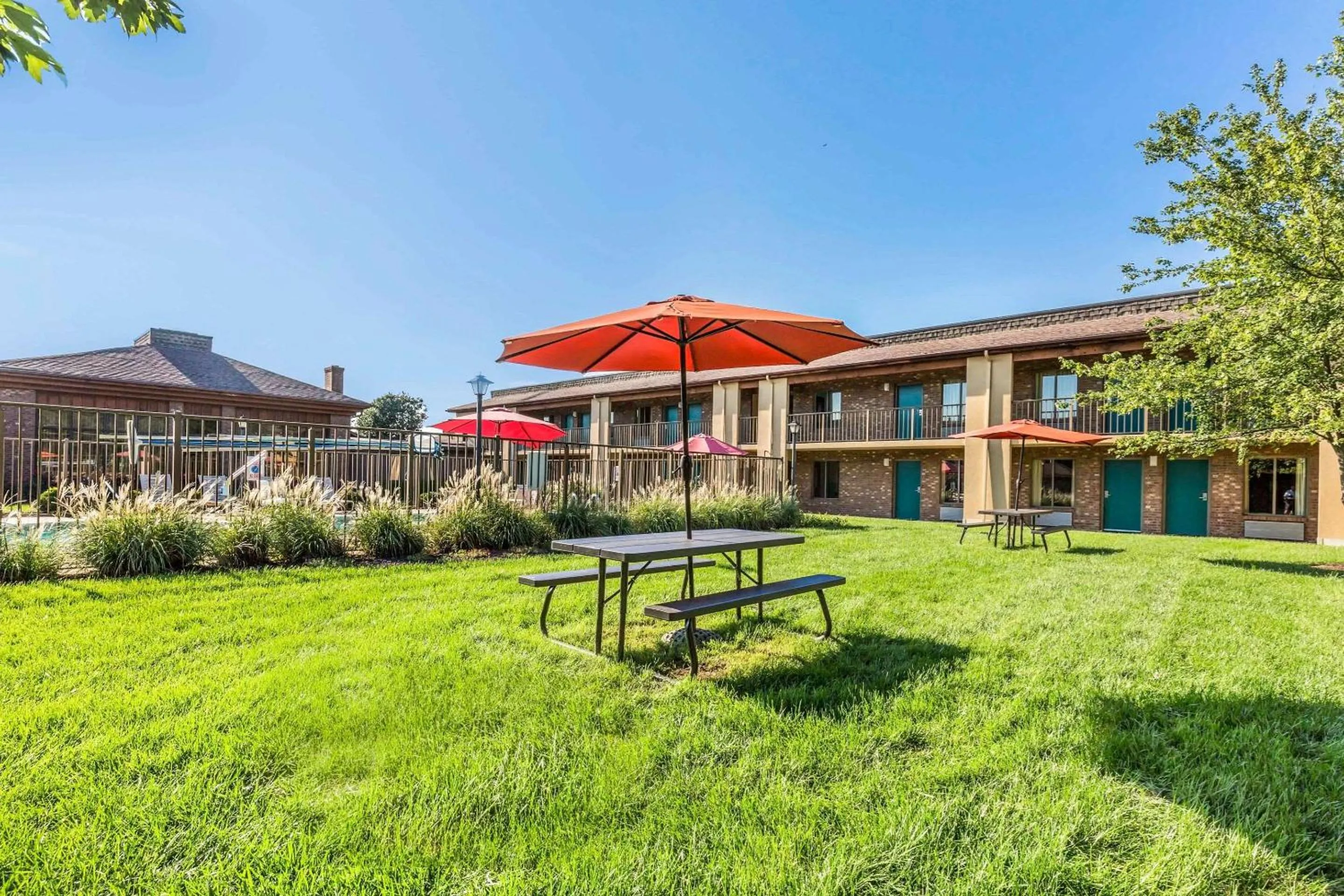 Property building in Quality Inn Easton