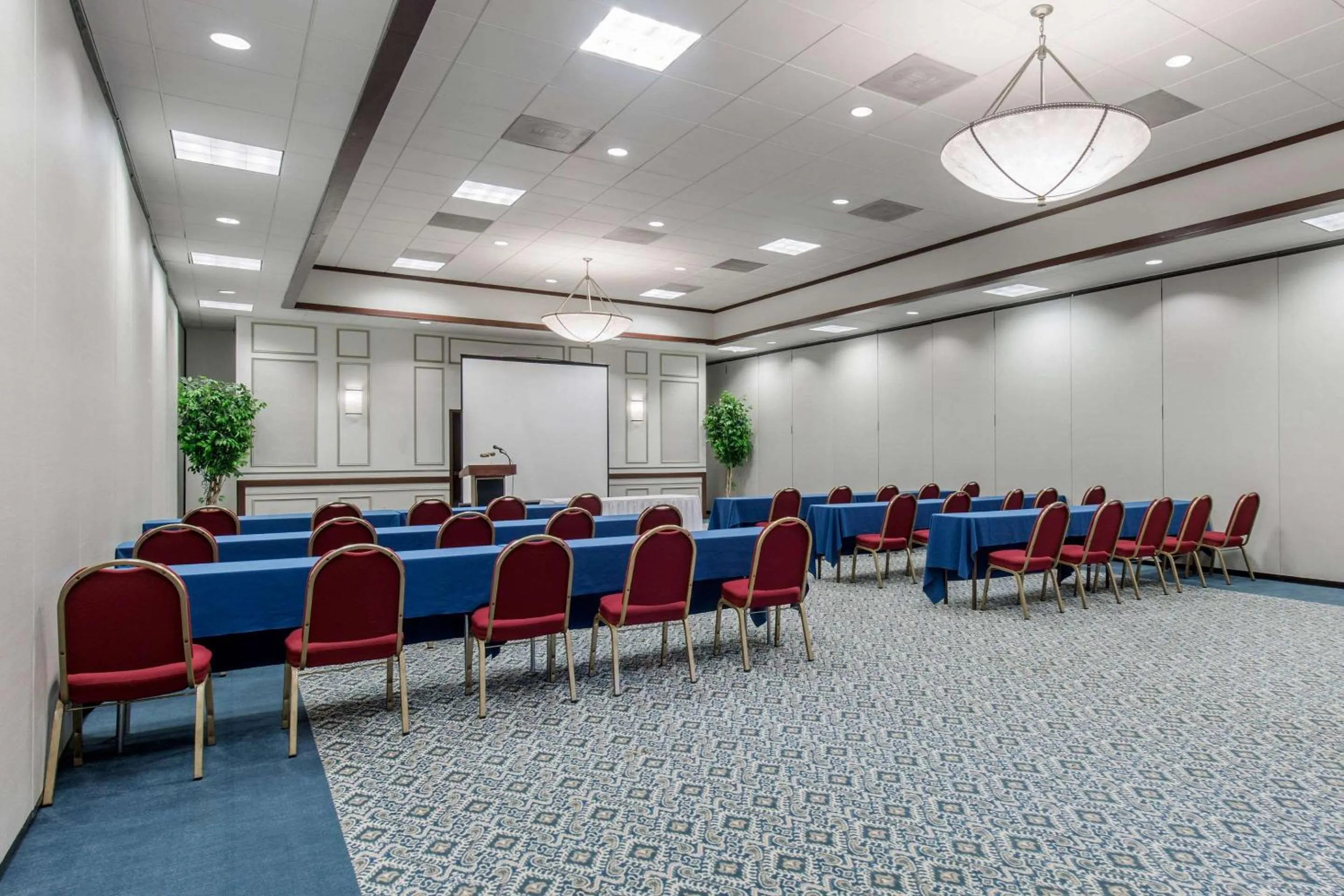 Meeting/conference room in Comfort Inn Conference Center