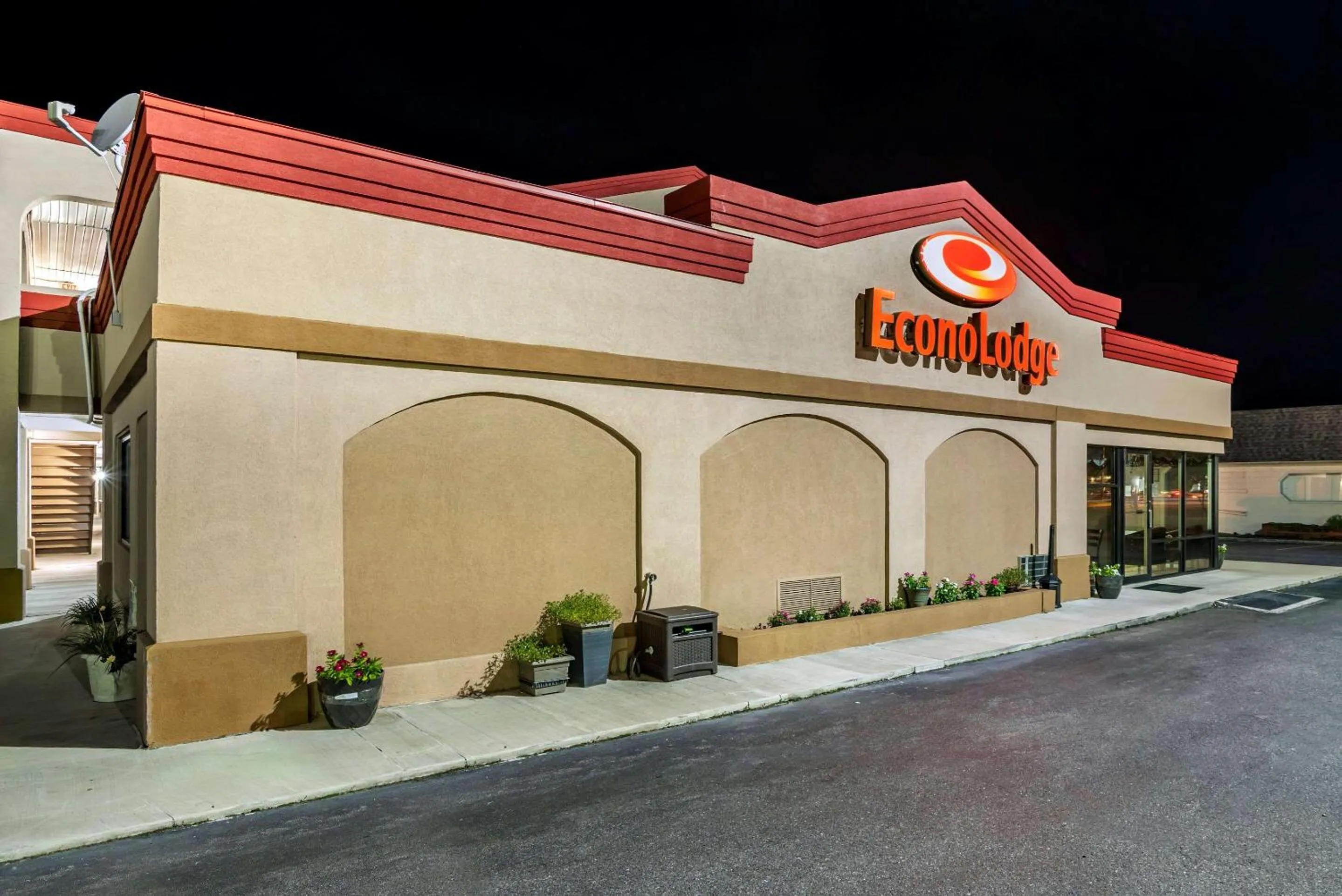 Property building in Econo Lodge Easton Route 50