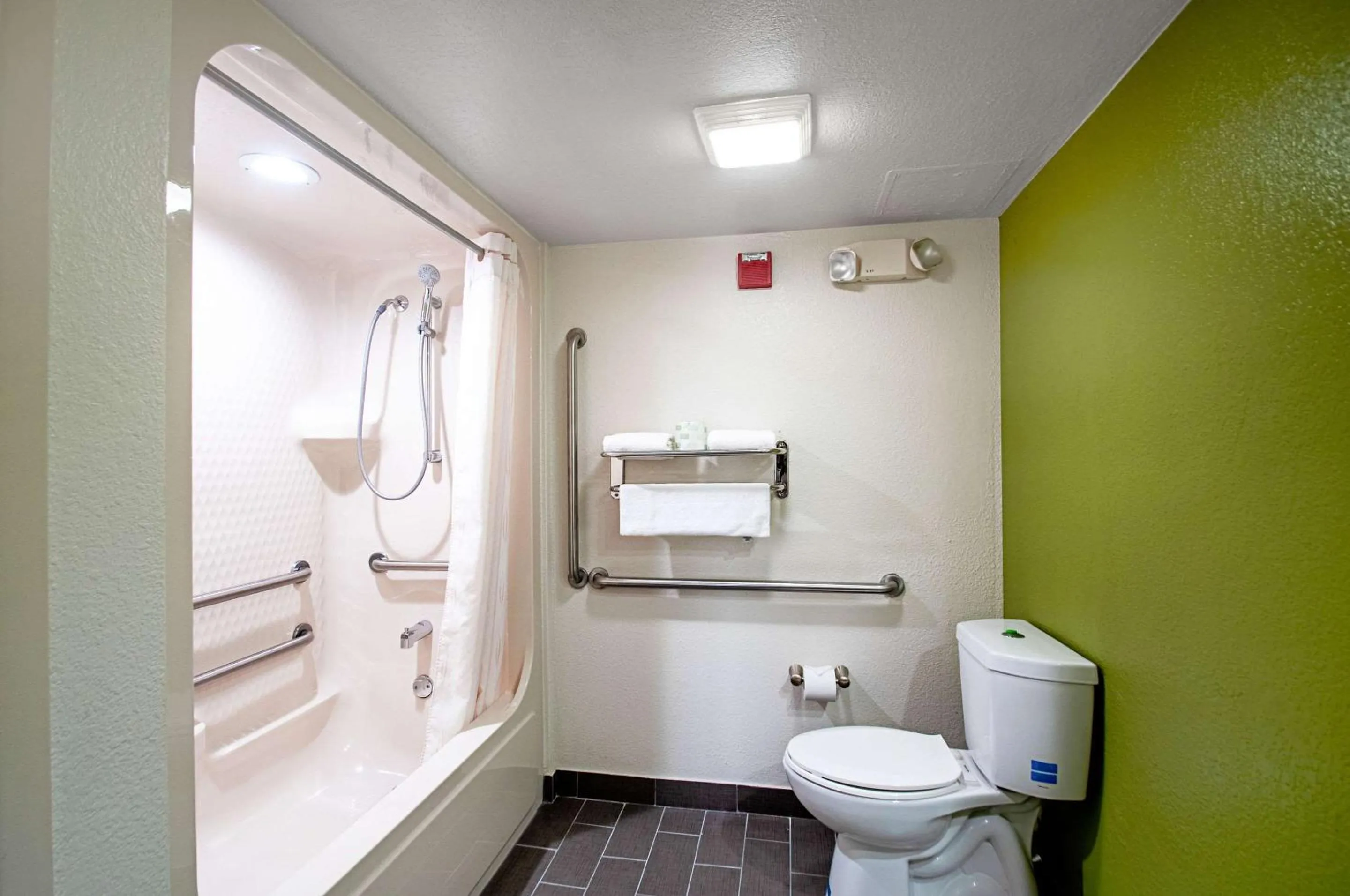 Photo of the whole room in Sleep Inn Frederick - Ballenger Creek