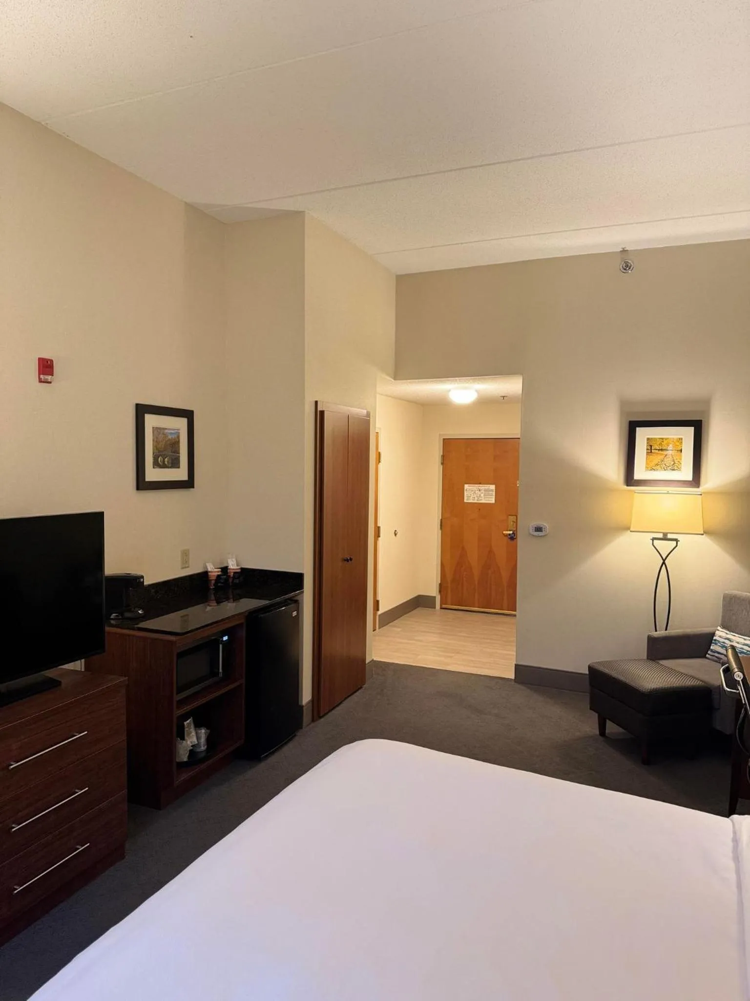 Bedroom, Bed in Comfort Inn & Suites LaVale - Cumberland