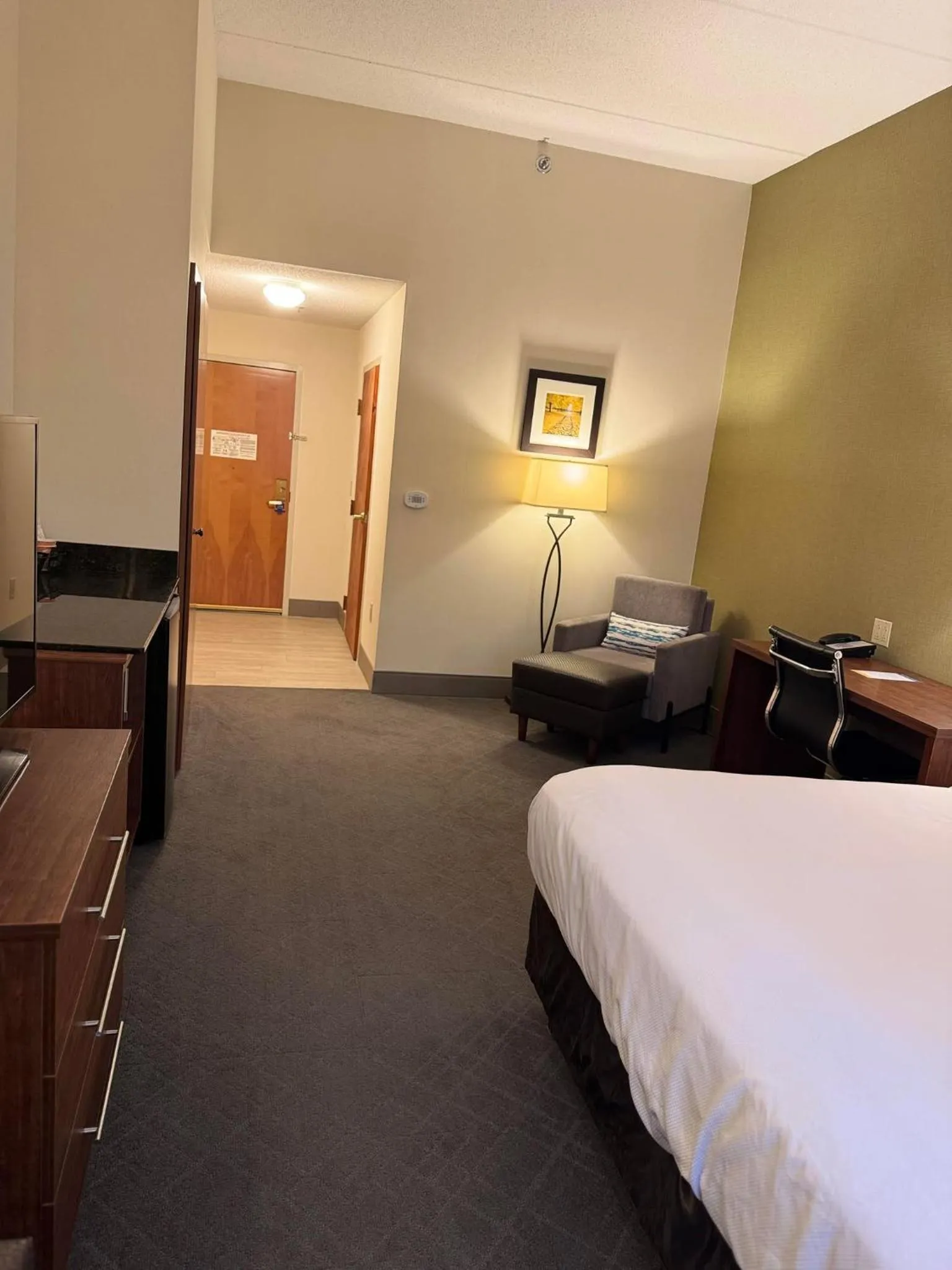 Bedroom, Bed in Comfort Inn & Suites LaVale - Cumberland
