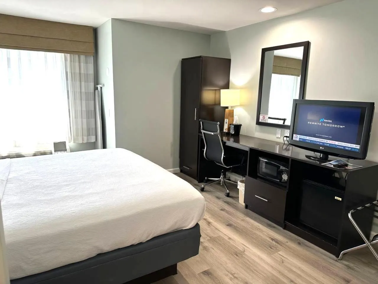 Bedroom, Bed in Wingate by Wyndham Bel Air I-95 Exit 77A - APG Area