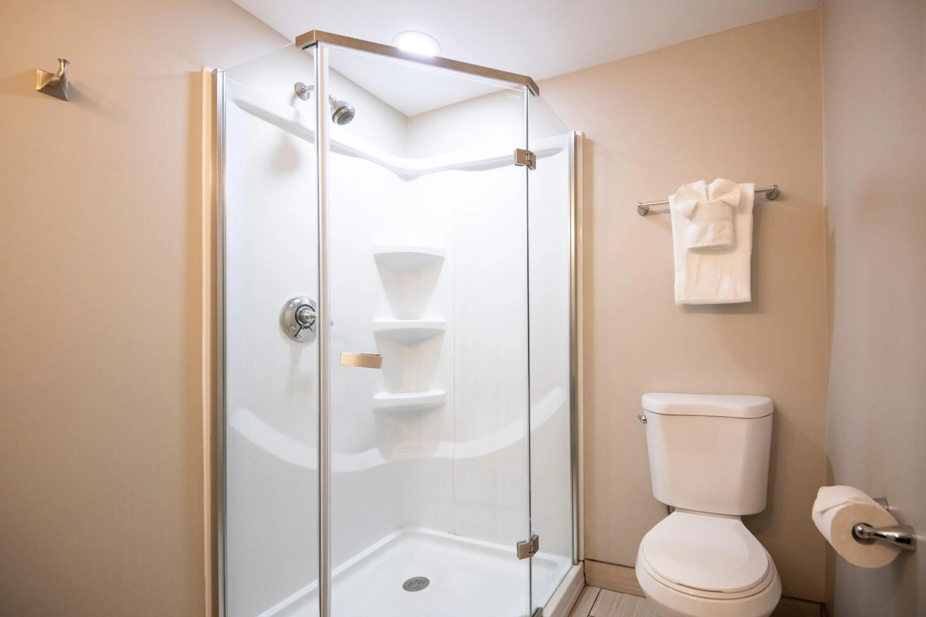 Shower in Seasider Motel